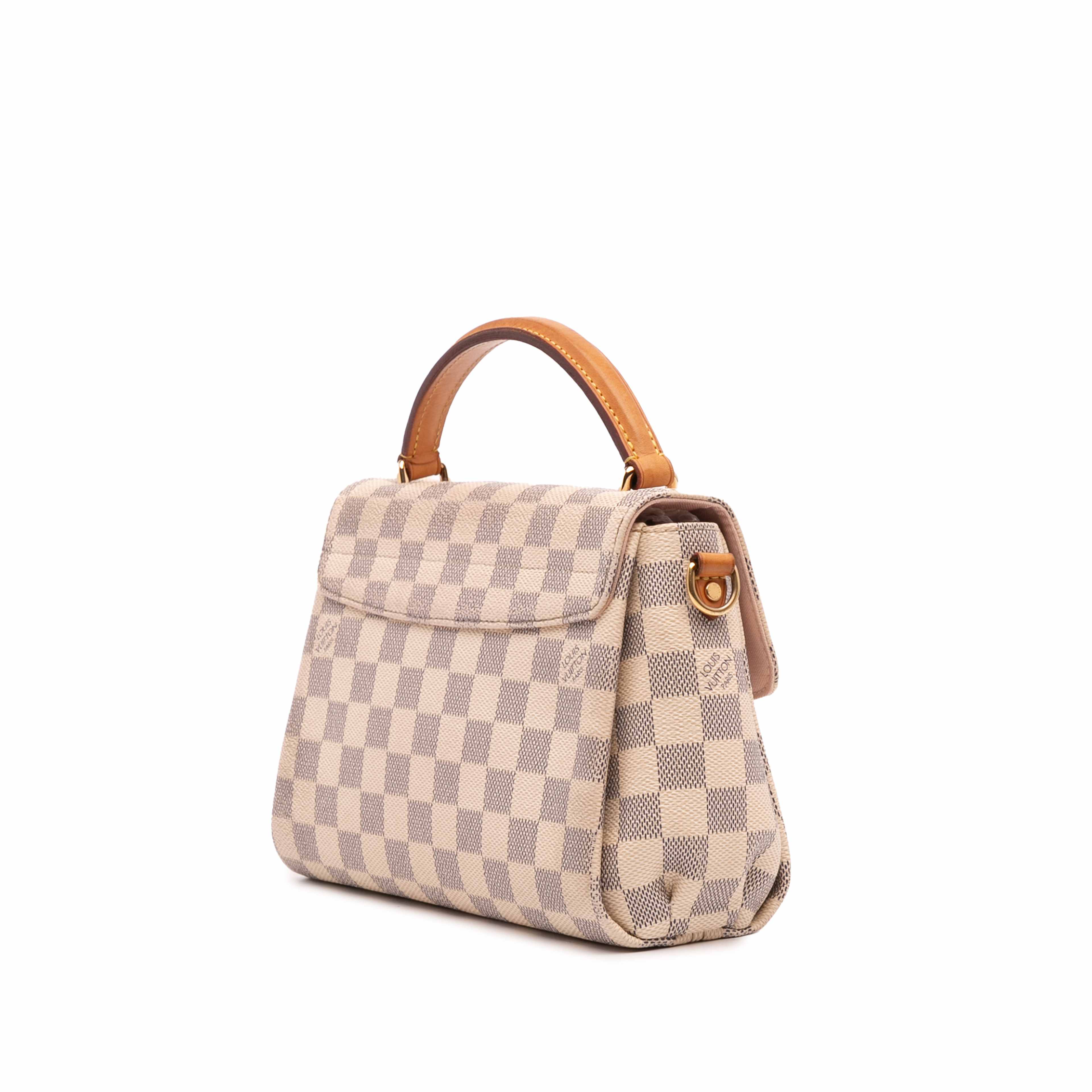 Louis Vuitton Damier Azur Croisette, från Luxclusif, i färgen white. Klicka för att öppna bilden i stort format