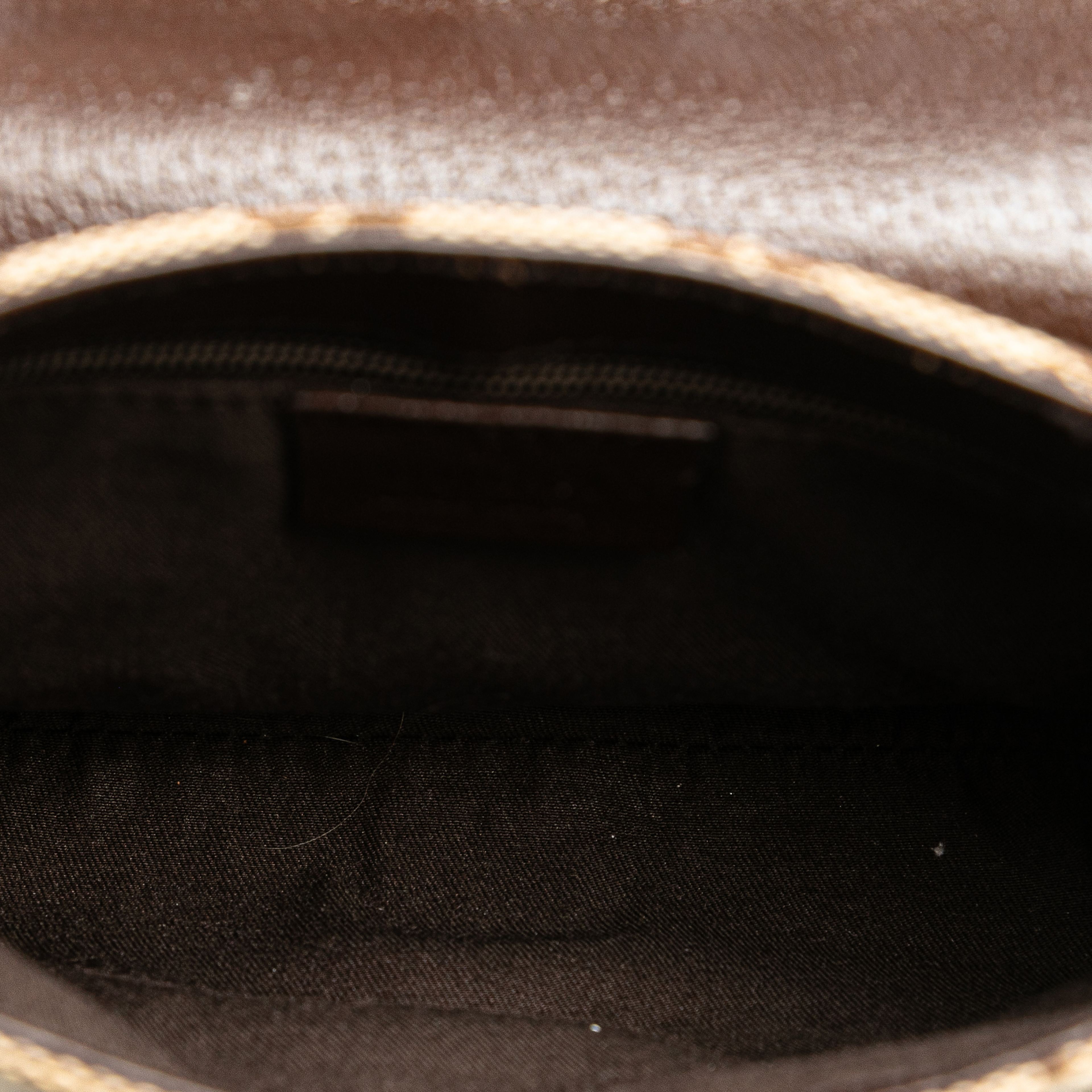 Gucci Gg Canvas Belt Bag, från Luxclusif, i färgen beige. Klicka för att öppna bilden i stort format