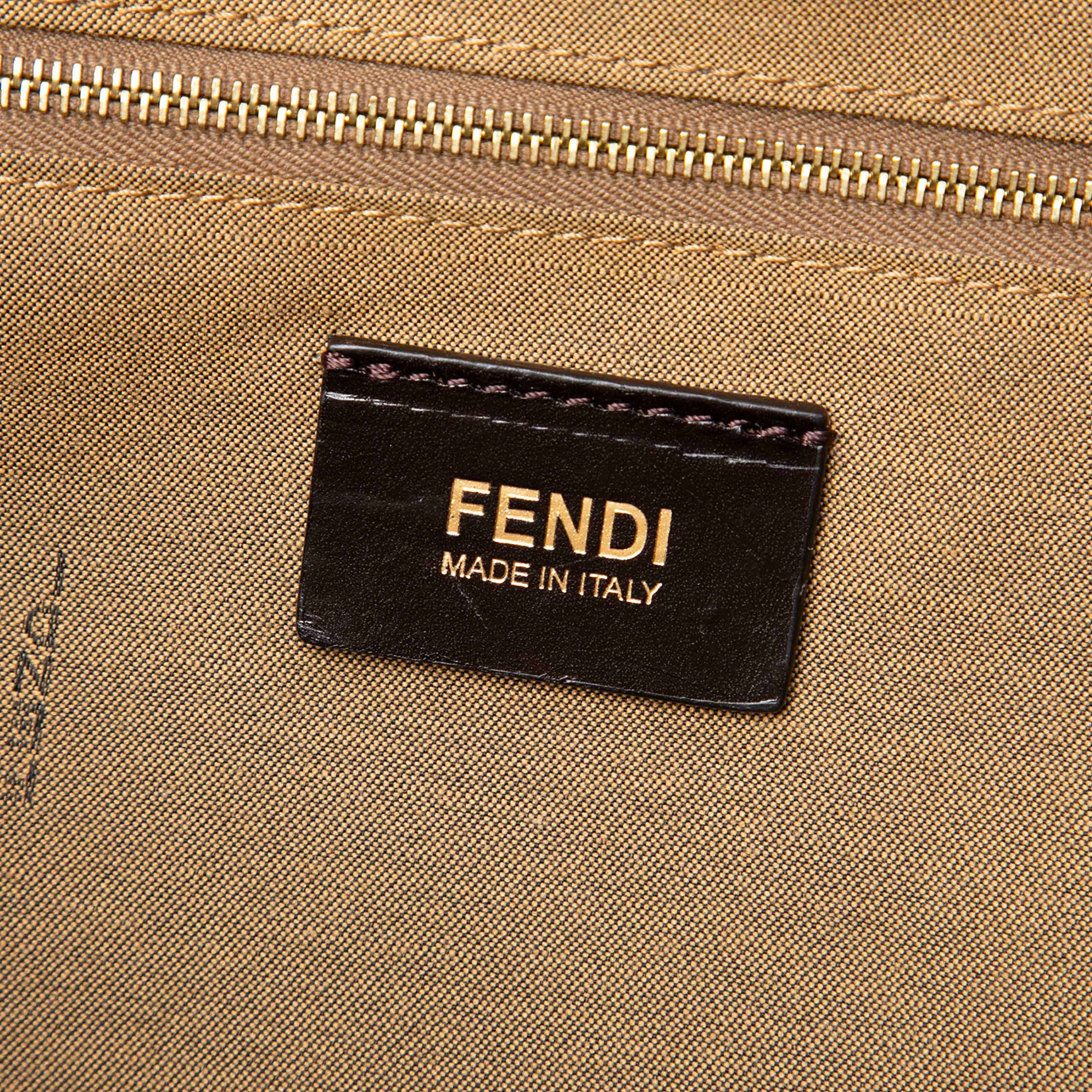 Fendi Large Zucca Canvas Ponyhair 2jours Tote, från Luxclusif, i färgen brun. Klicka för att öppna bilden i stort format