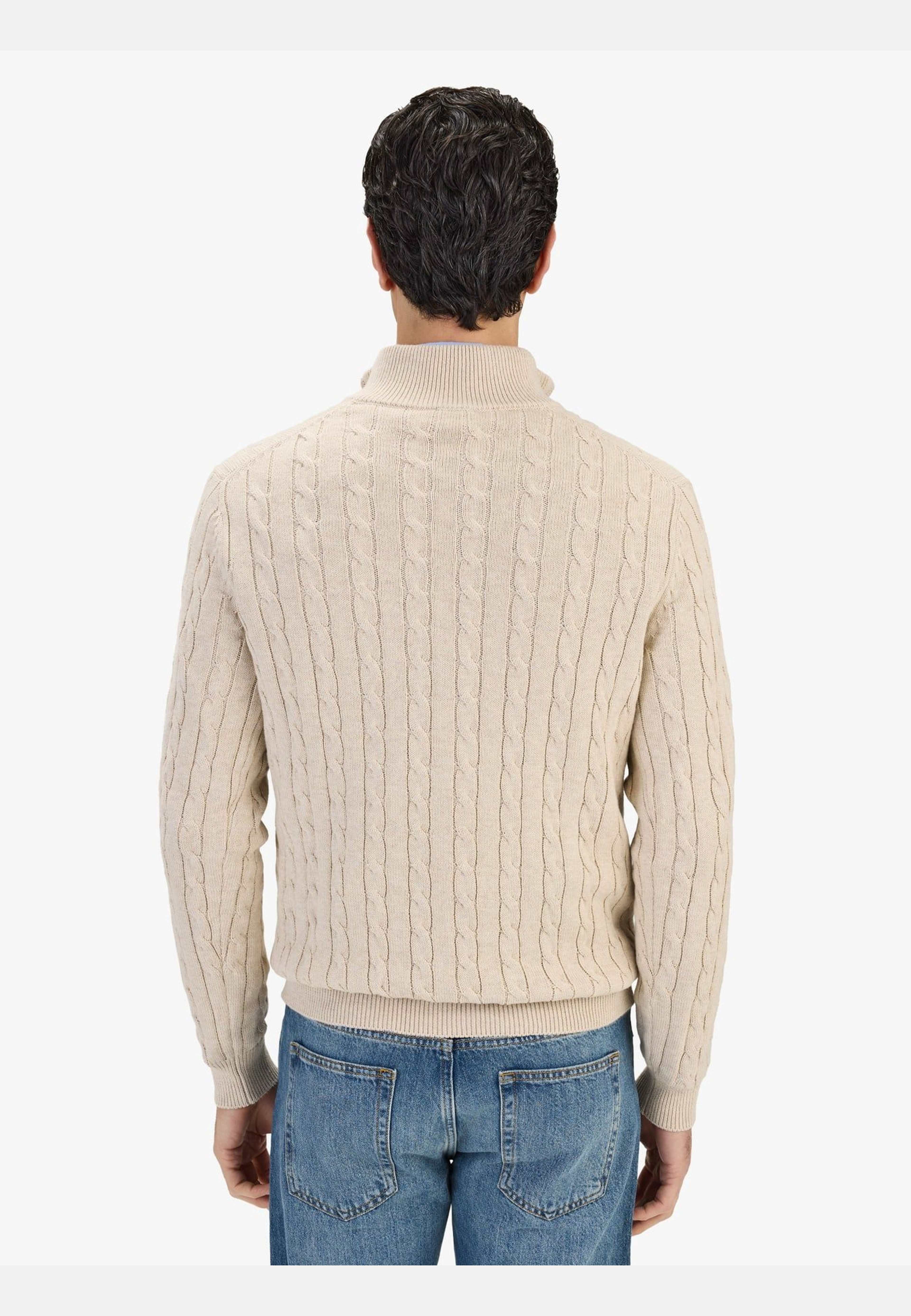 Cotton Cable Knitted Half Zipper Sweater (vidar), från John Henric, i färgen ljusbeige. Klicka för att öppna bilden i stort format