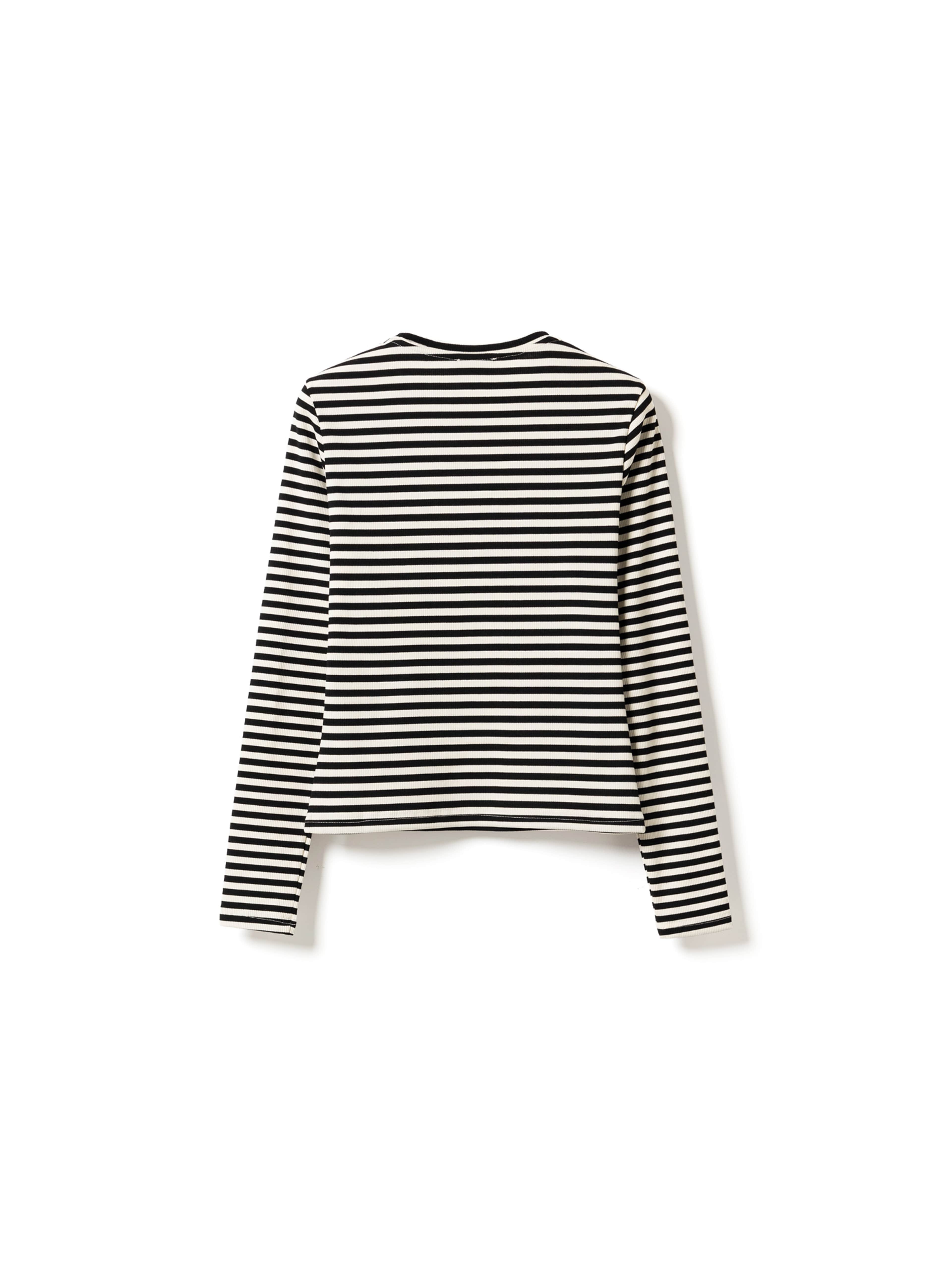 Luana Top - Ivory Black Stripe, från Noella, i färgen ivory black stripe. Klicka för att öppna bilden i stort format