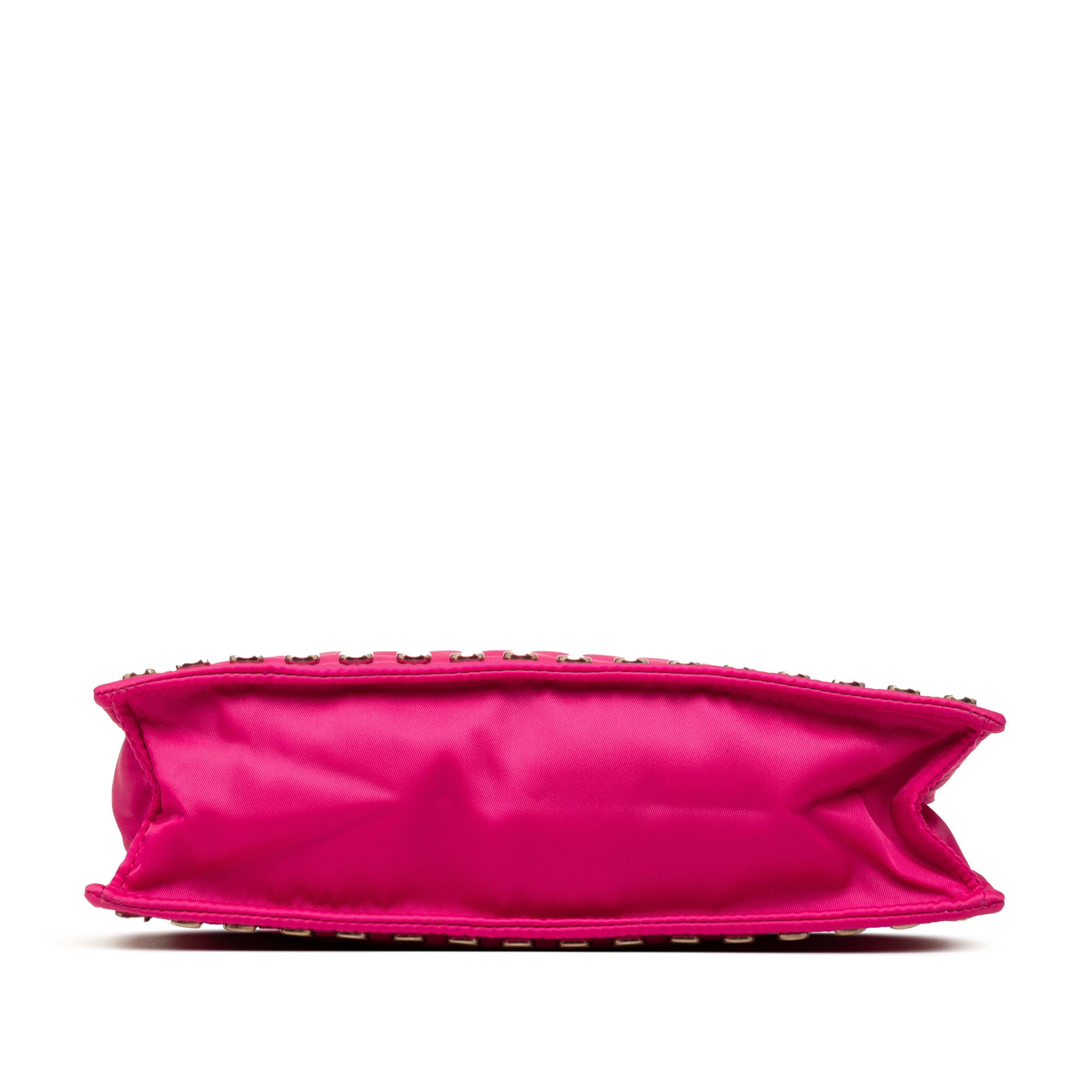 Prada Tessuto Studded Etiquette Shoulder Bag, från Luxclusif, i färgen rosa. Klicka för att öppna bilden i stort format