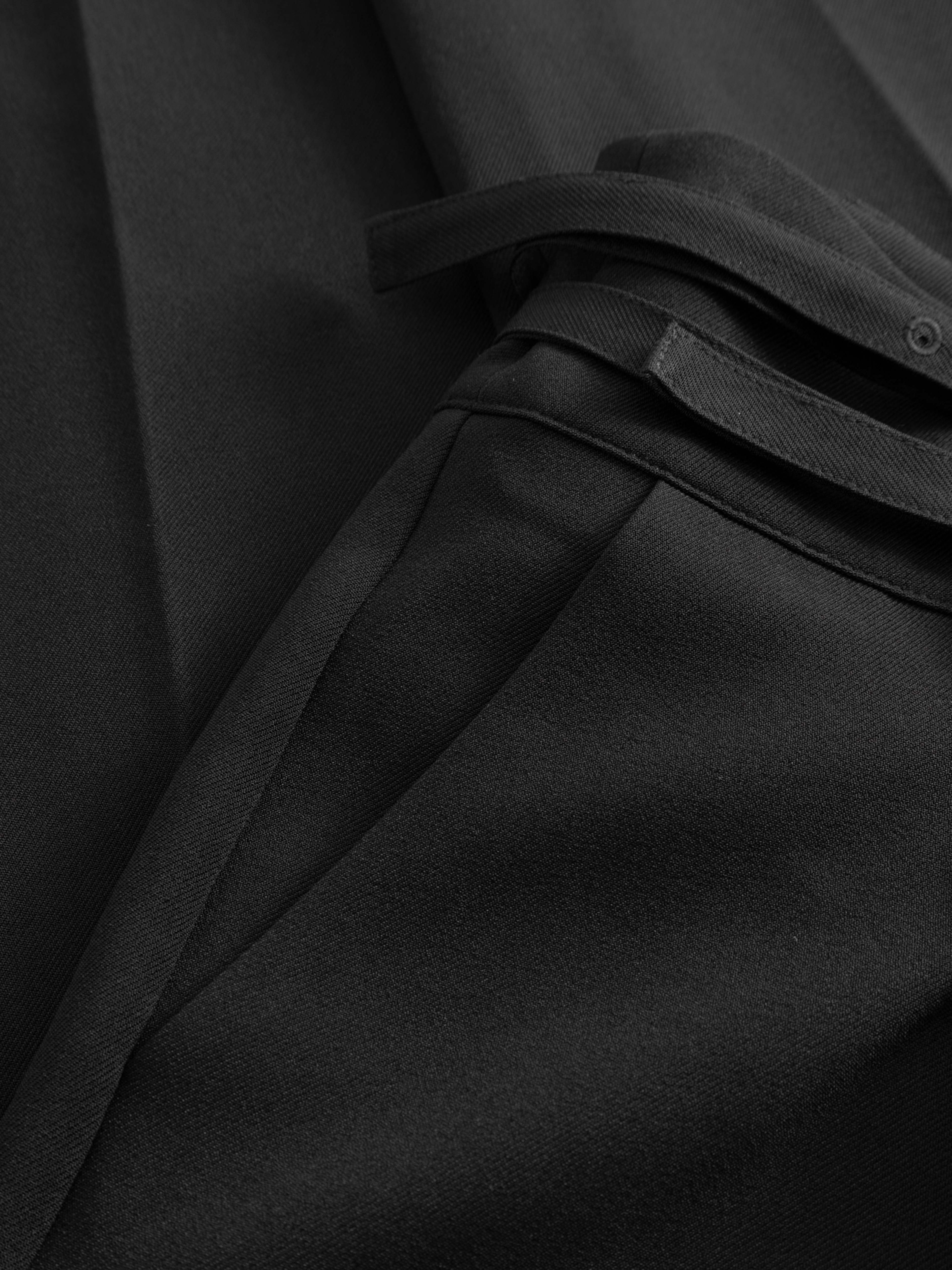 N-darryl Hw Pants - Black, från Noella, i färgen black. Klicka för att öppna bilden i stort format