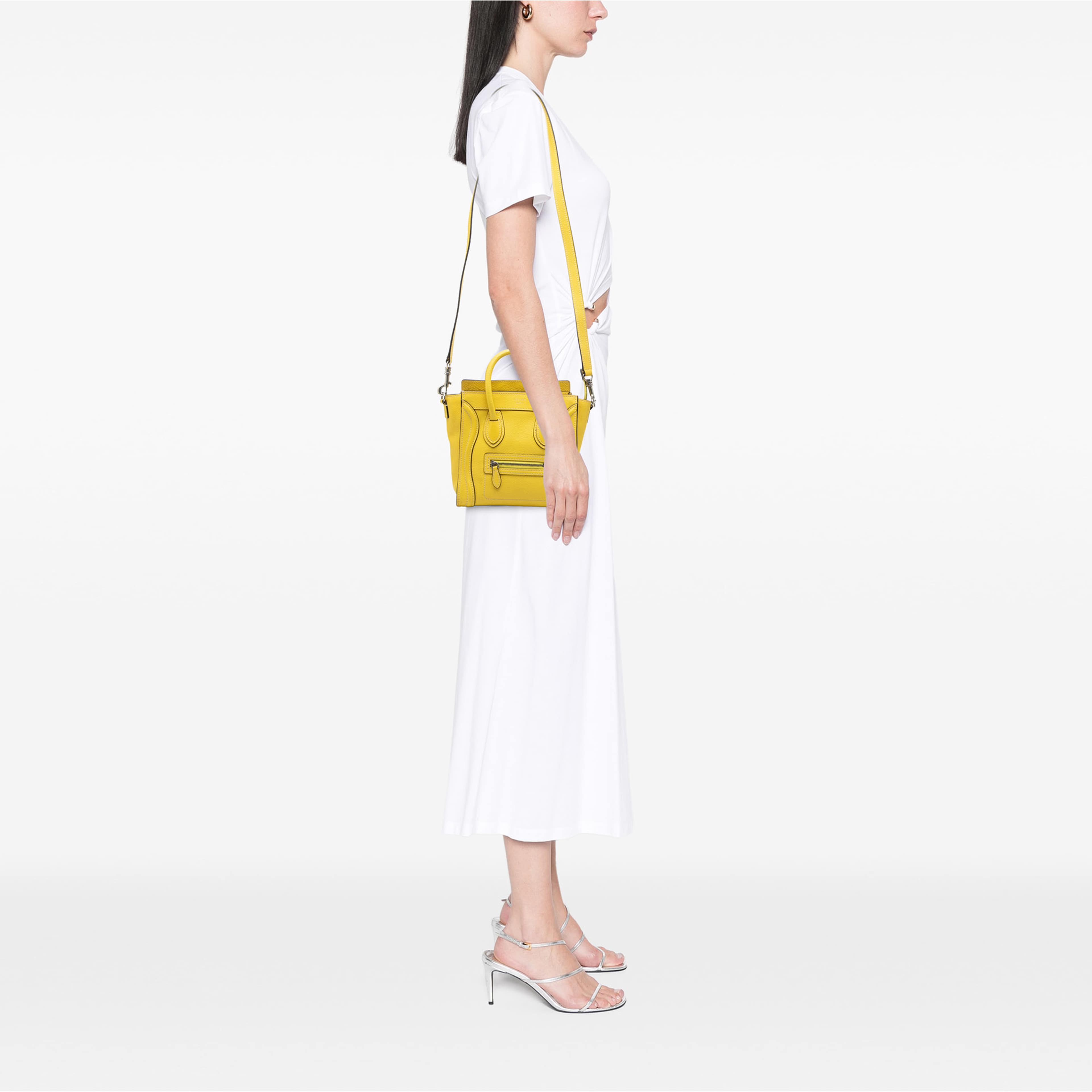 Celine Nano Grained Calfskin Luggage Tote, från Luxclusif, i färgen gul. Klicka för att öppna bilden i stort format
