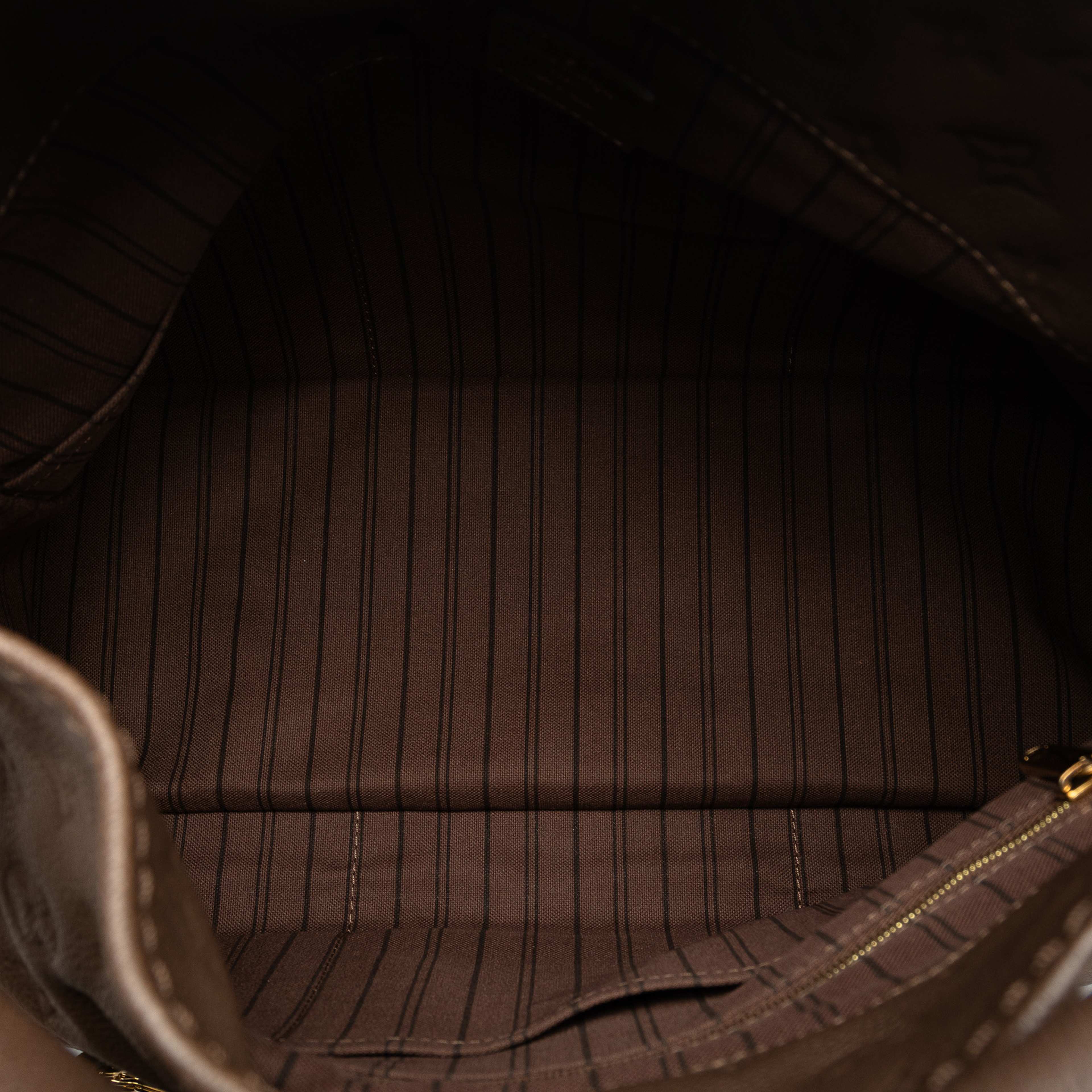 Louis Vuitton Monogram Empreinte Artsy Mm