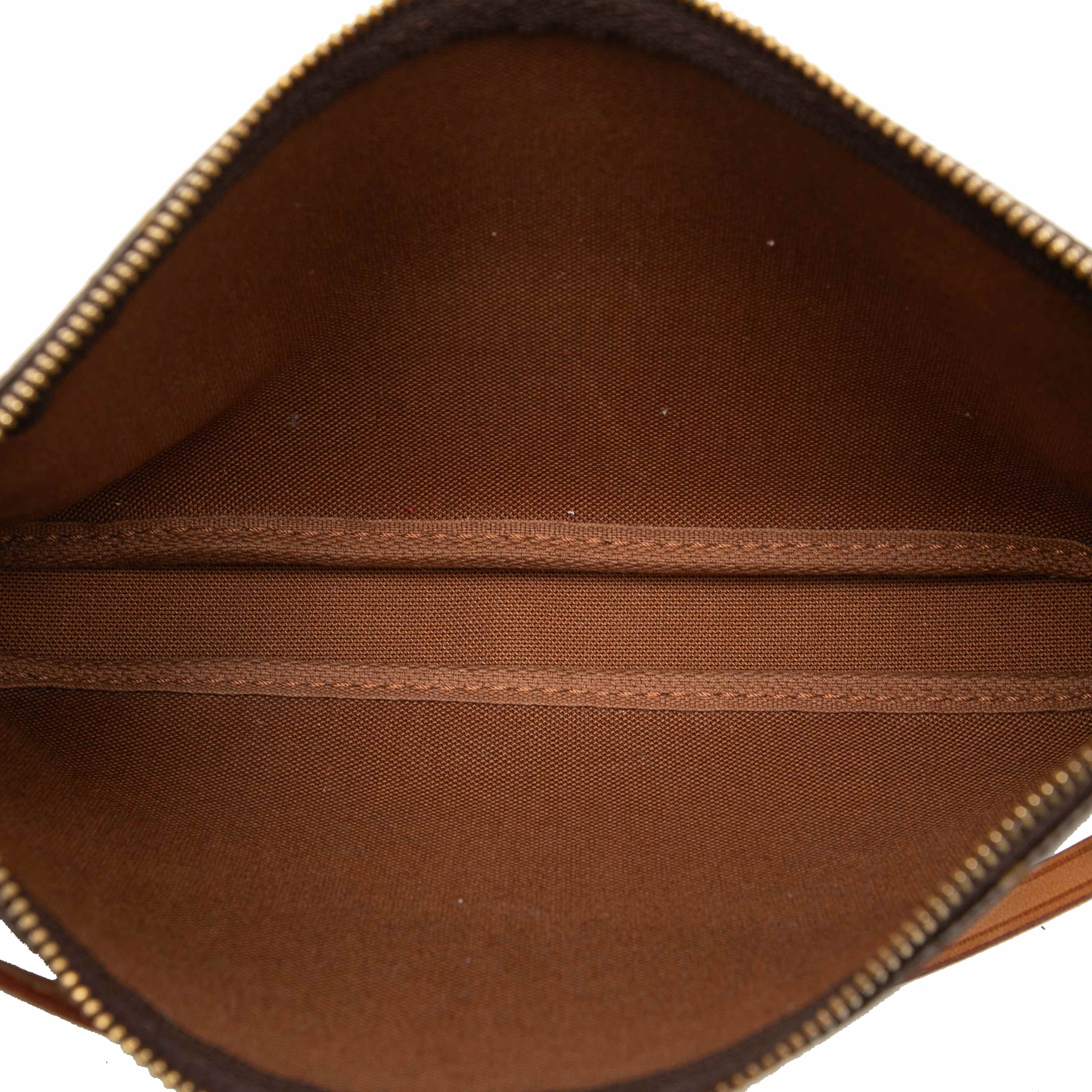 Louis Vuitton Monogram Pochette Accessoires, från Luxclusif, i färgen brown. Klicka för att öppna bilden i stort format