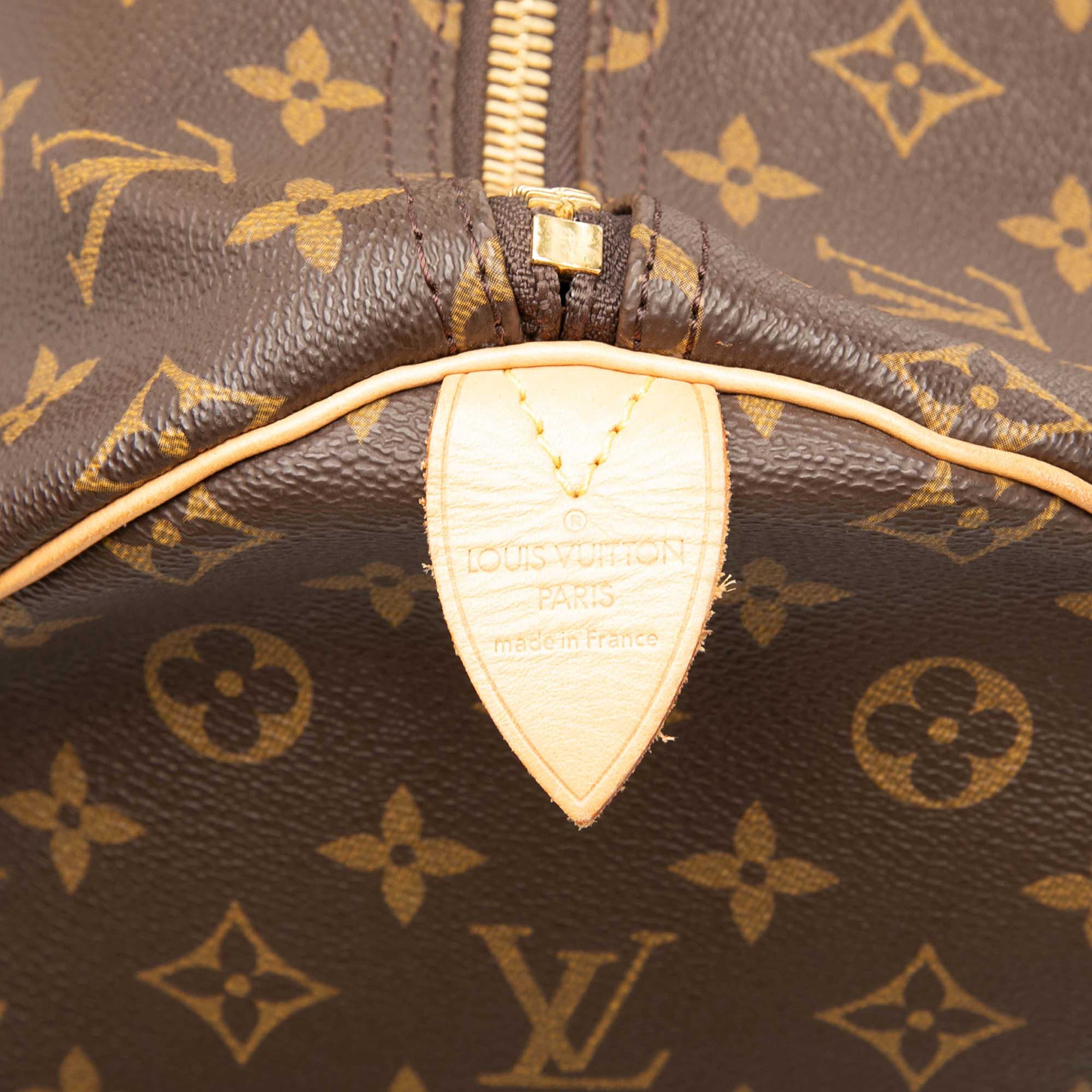 Louis Vuitton Monogram Keepall 55, från Luxclusif, i färgen brun. Klicka för att öppna bilden i stort format
