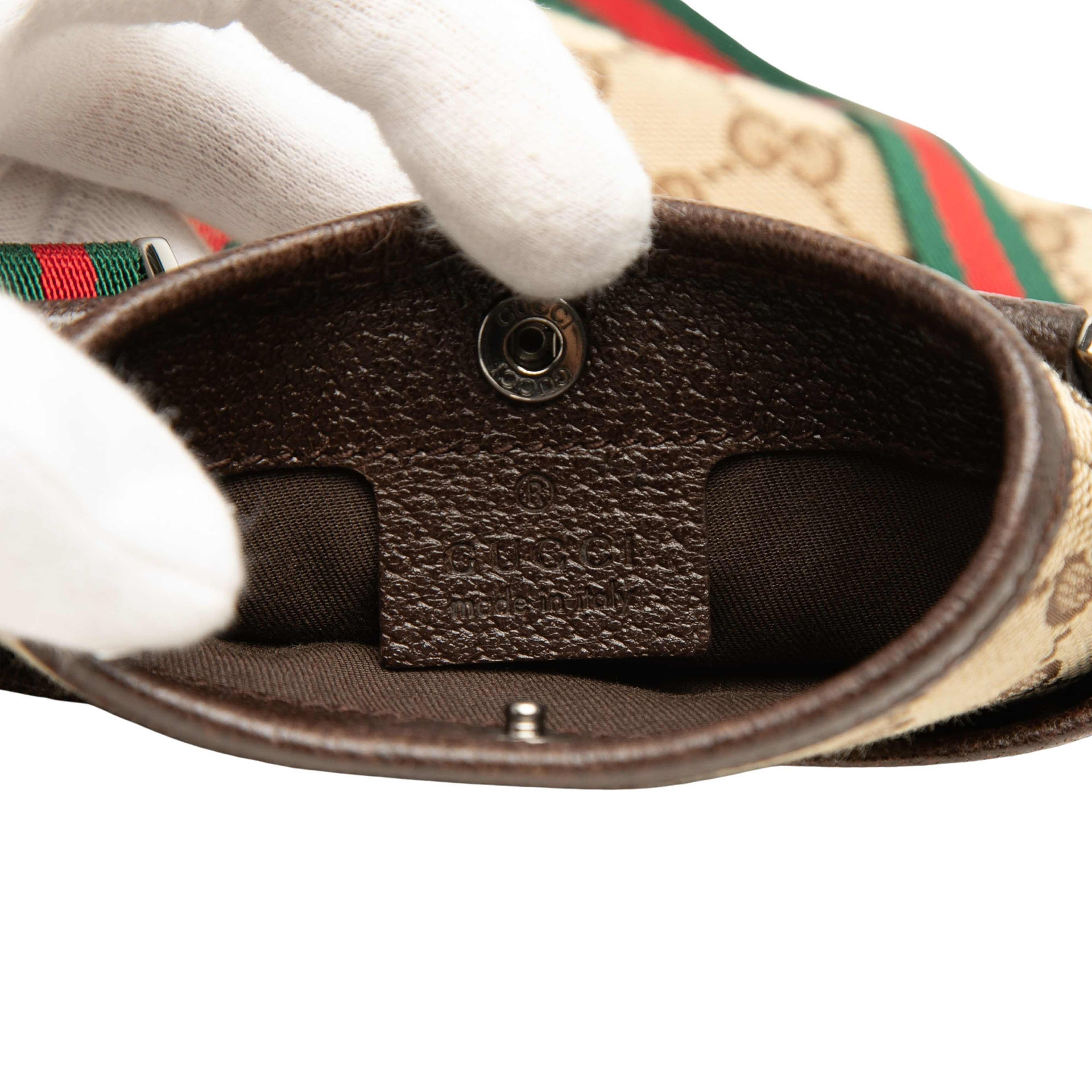 Gucci Gg Canvas Web Crossbody, från Luxclusif, i färgen beige. Klicka för att öppna bilden i stort format