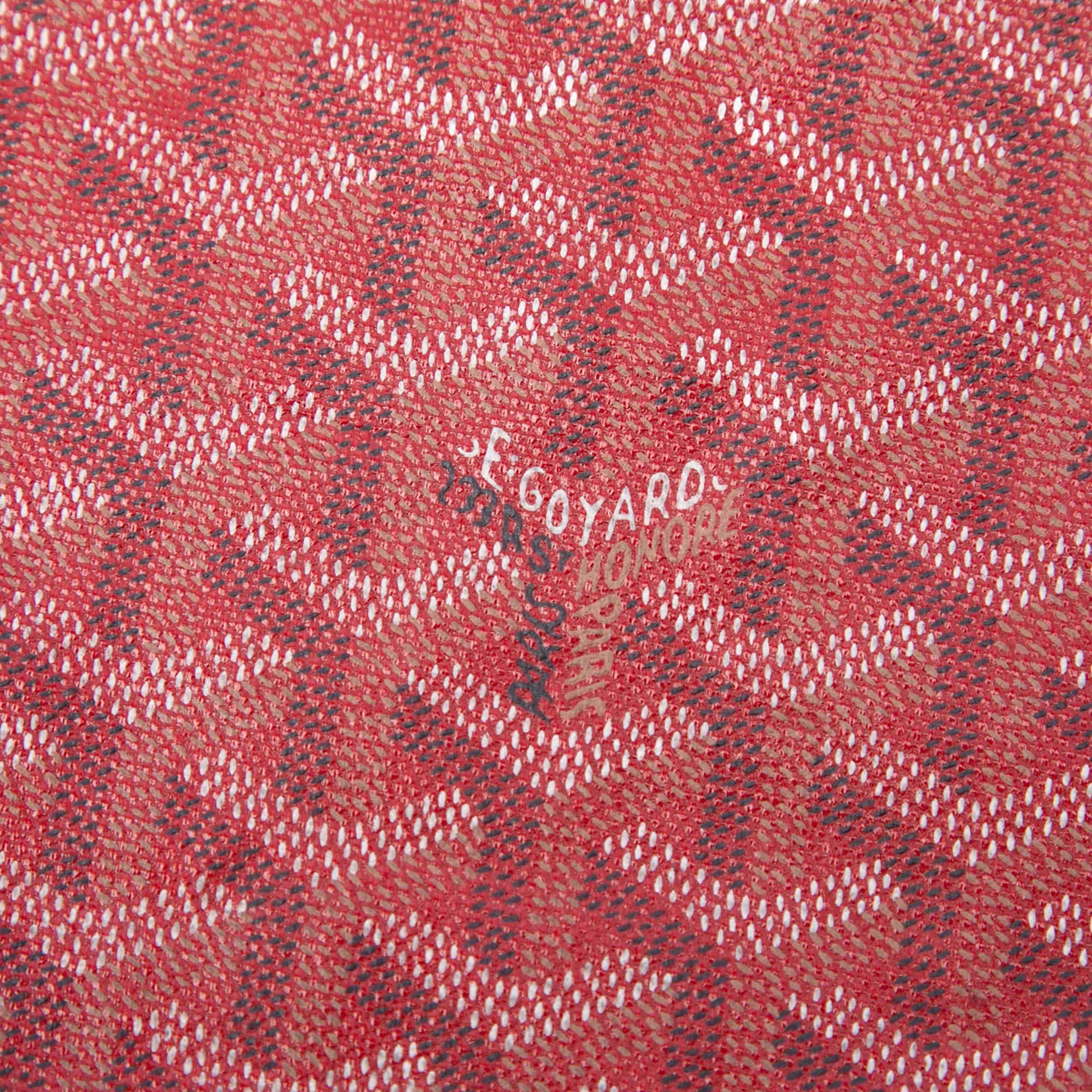 Goyard Goyardine Saint Louis Pm, från Luxclusif, i färgen red. Klicka för att öppna bilden i stort format