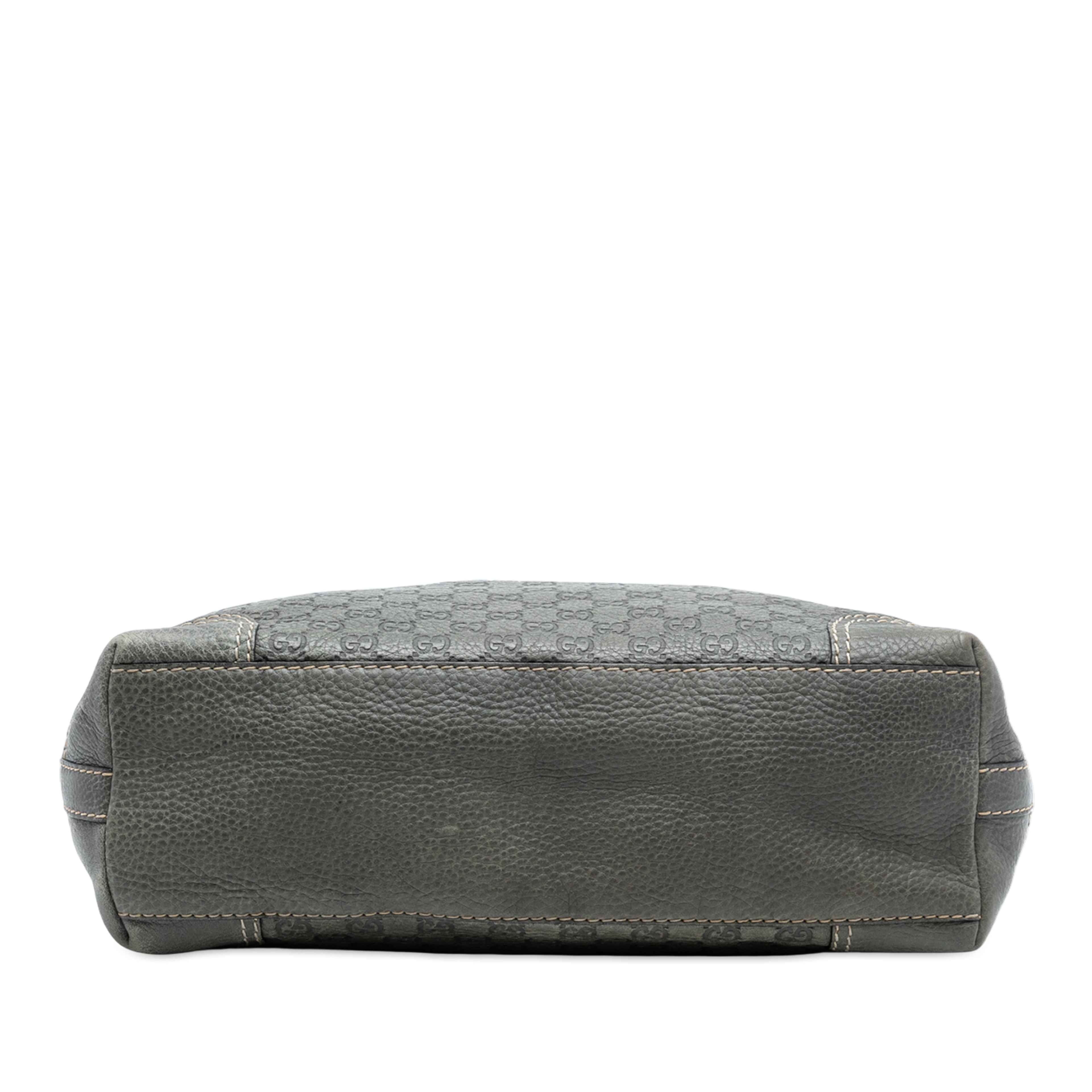 Gucci Guccissima Sunset Tote, från Luxclusif, i färgen gray. Klicka för att öppna bilden i stort format