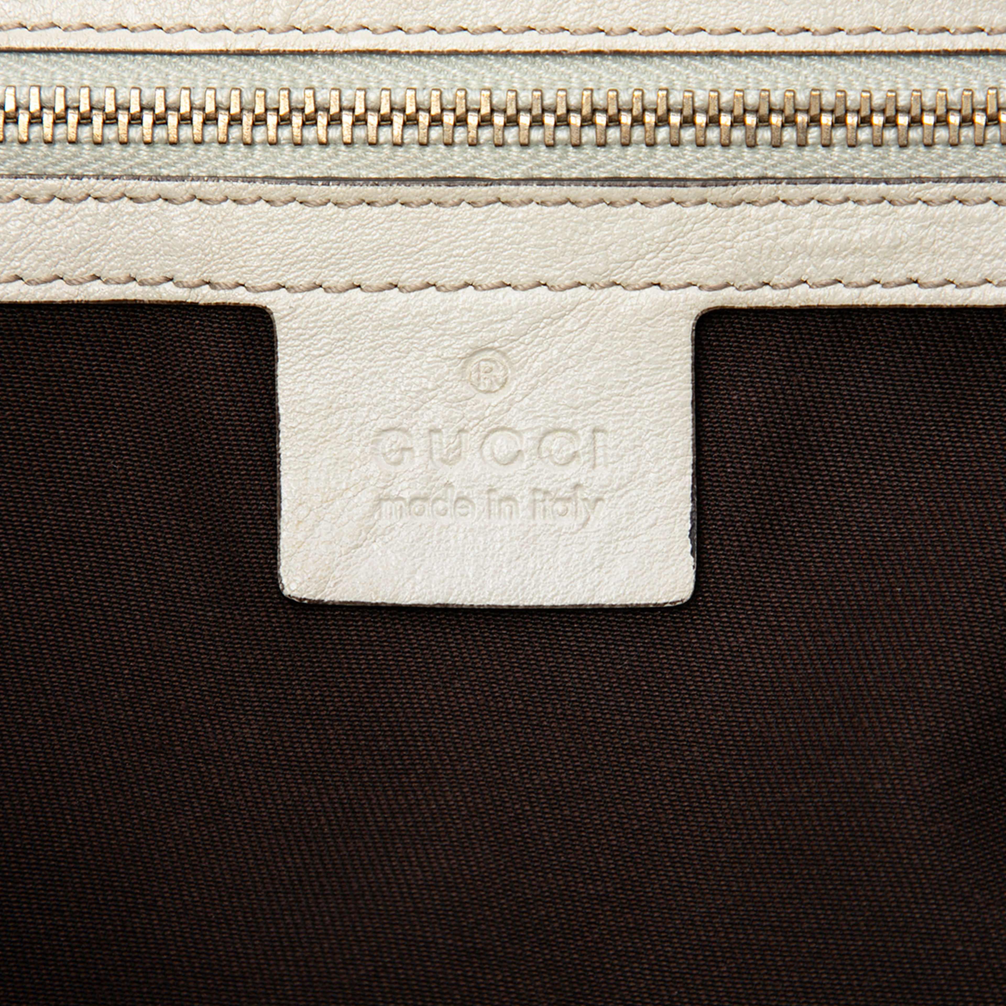 Gucci Gg Canvas Charlotte Tote, från Luxclusif, i färgen beige. Klicka för att öppna bilden i stort format