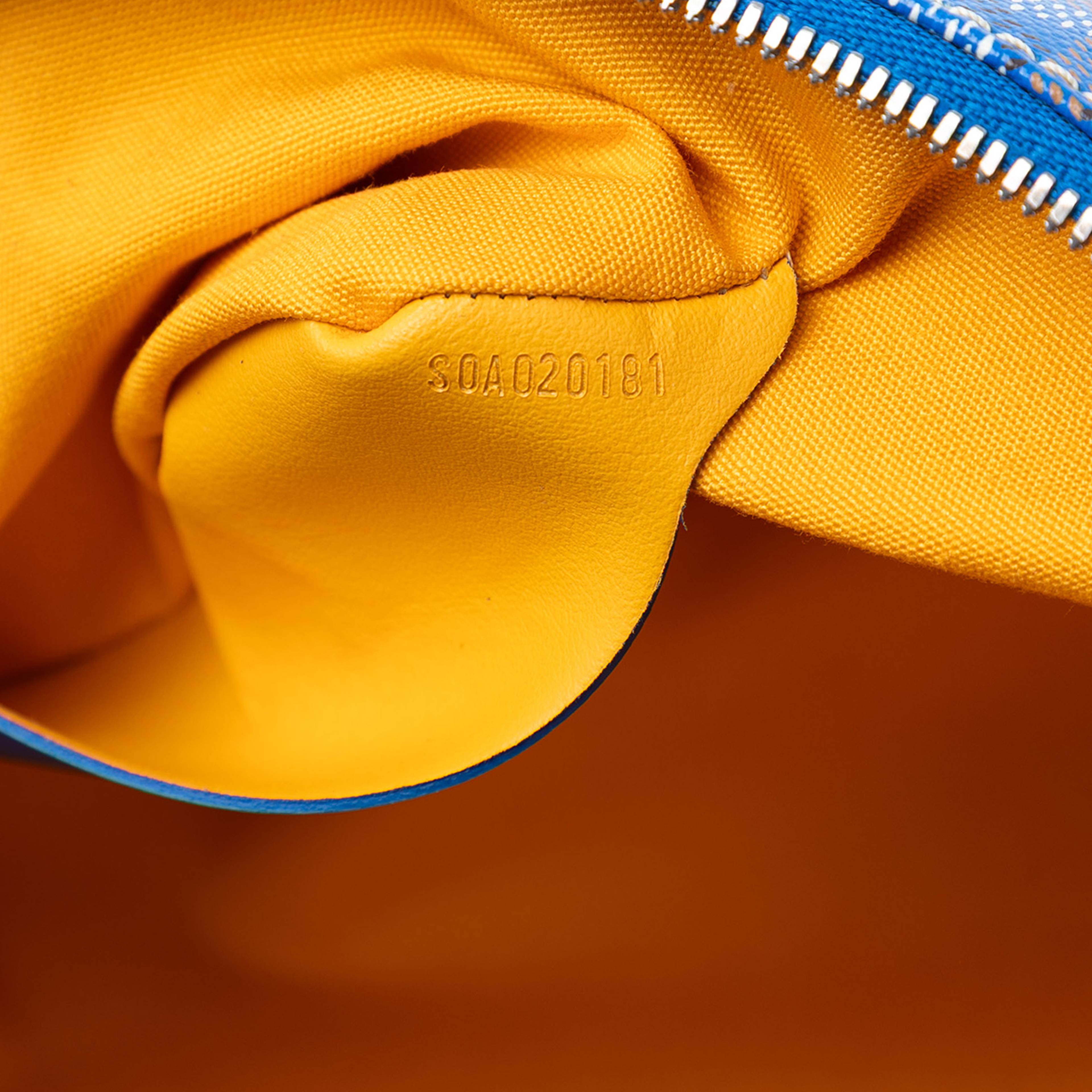 Goyard Goyardine Senat Mm, från Luxclusif, i färgen blue. Klicka för att öppna bilden i stort format