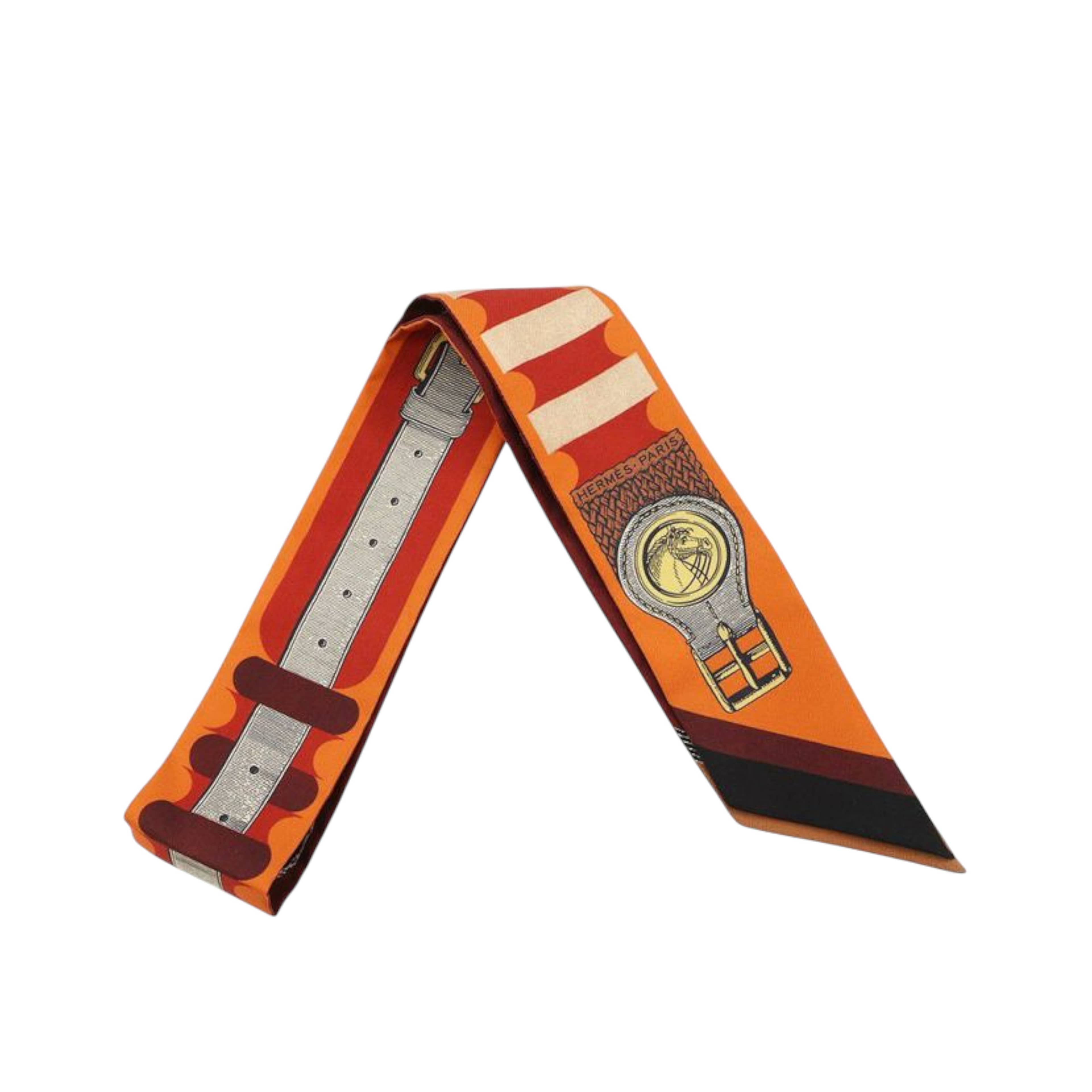 Hermès Inventaire Poetique De Brides A Bloc Silk Twilly Scarf, från Luxclusif, i färgen orange. Klicka för att öppna bilden i stort format