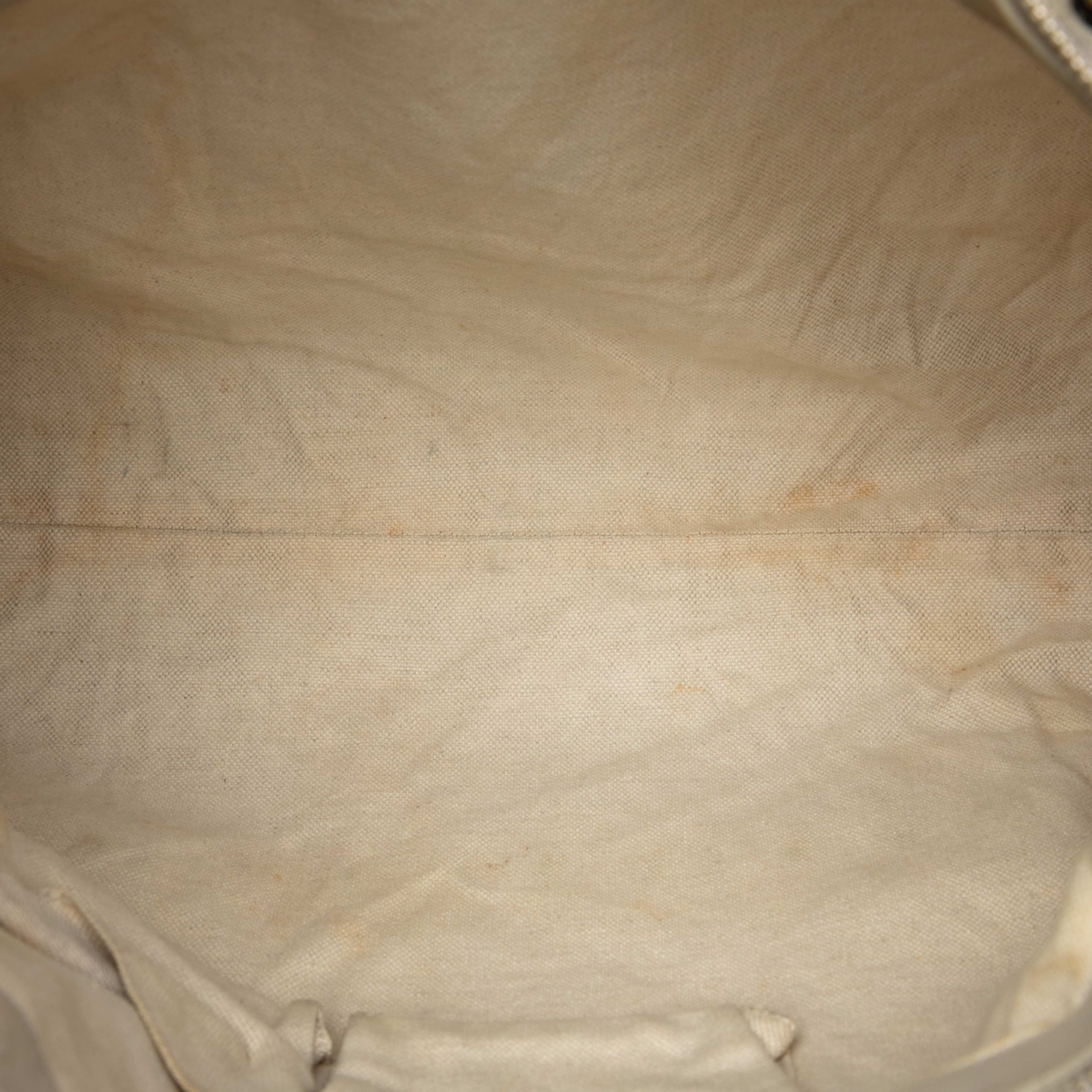 Gucci Gg Canvas Web Mayfair Satchel, från Luxclusif, i färgen vit. Klicka för att öppna bilden i stort format