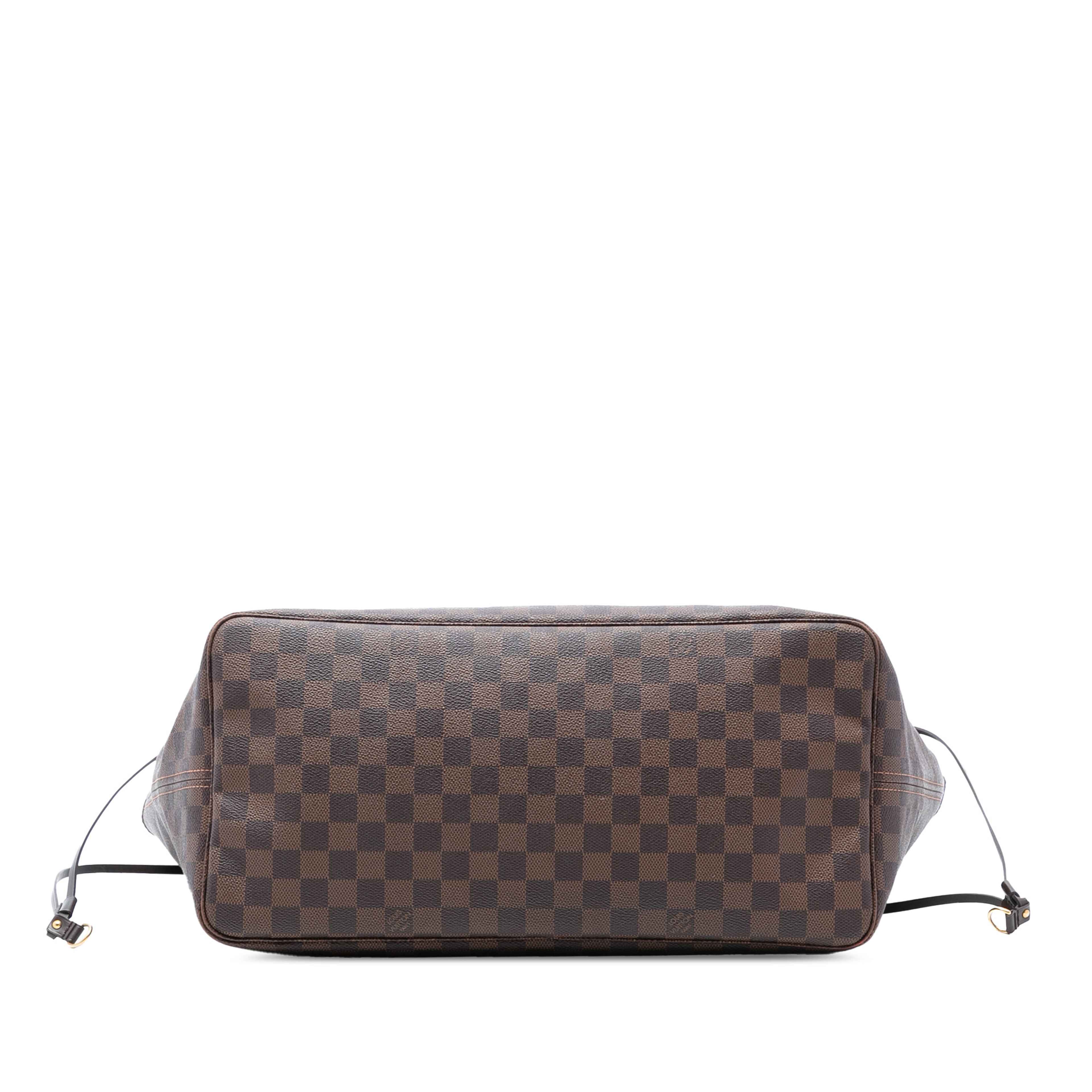 Louis Vuitton Damier Ebene Neverfull Gm, från Luxclusif, i färgen brown. Klicka för att öppna bilden i stort format