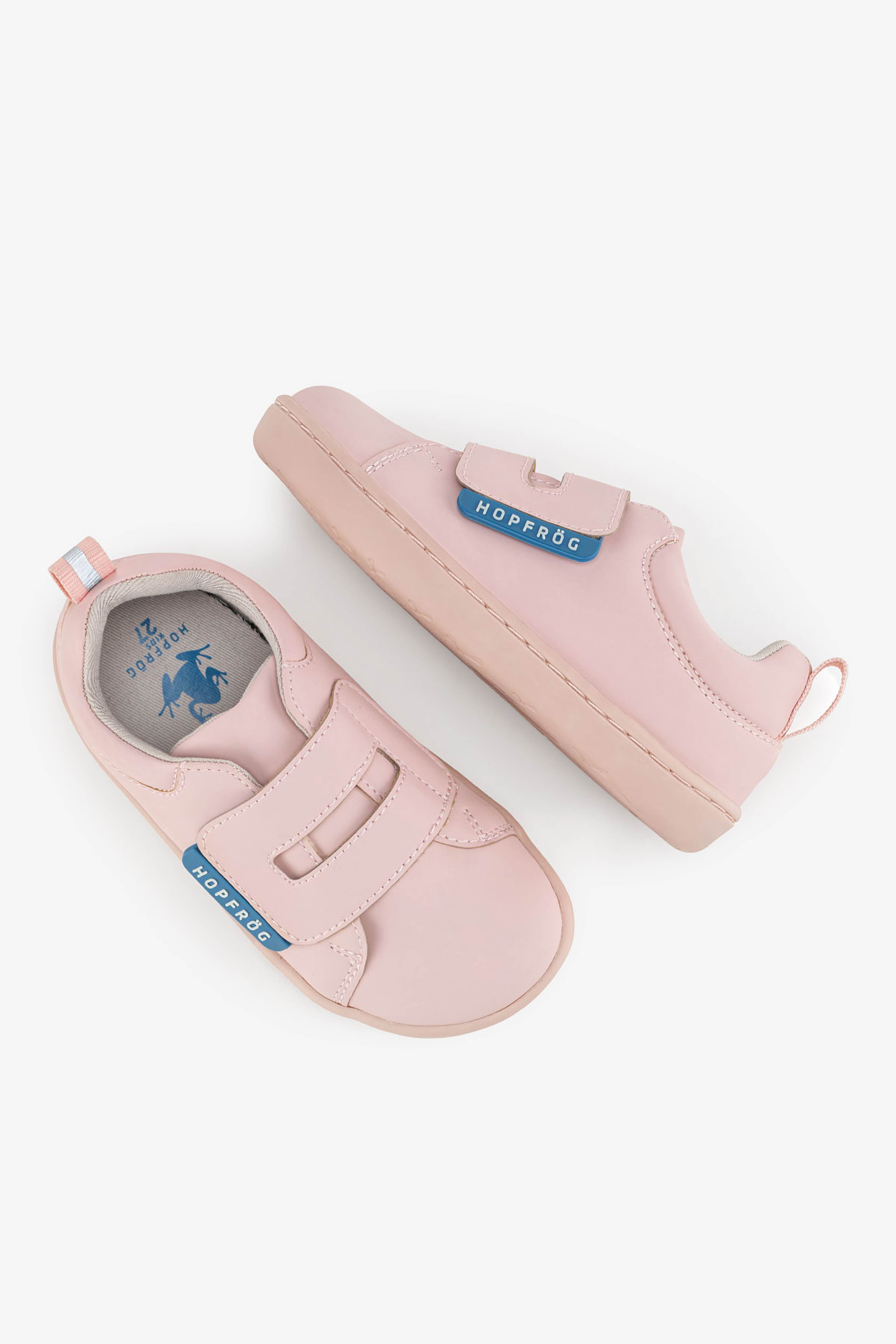 Hopfrög Smart Walker Casual Barefoot, från Minimoca, i färgen pink. Klicka för att öppna bilden i stort format