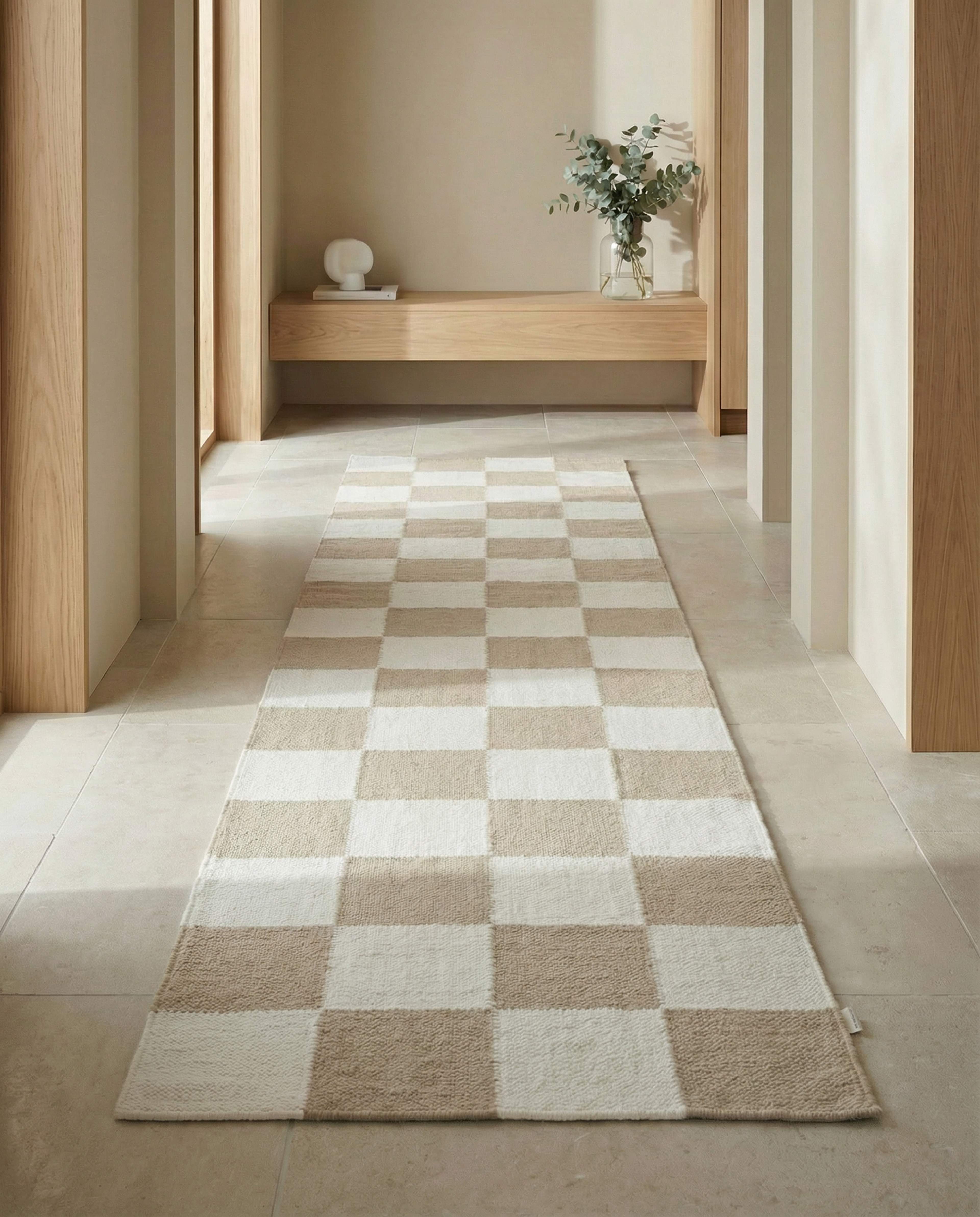 Gångmatta Squares 80x240 cm, från Classic Collection, i färgen vit/natur. Klicka för att öppna bilden i stort format
