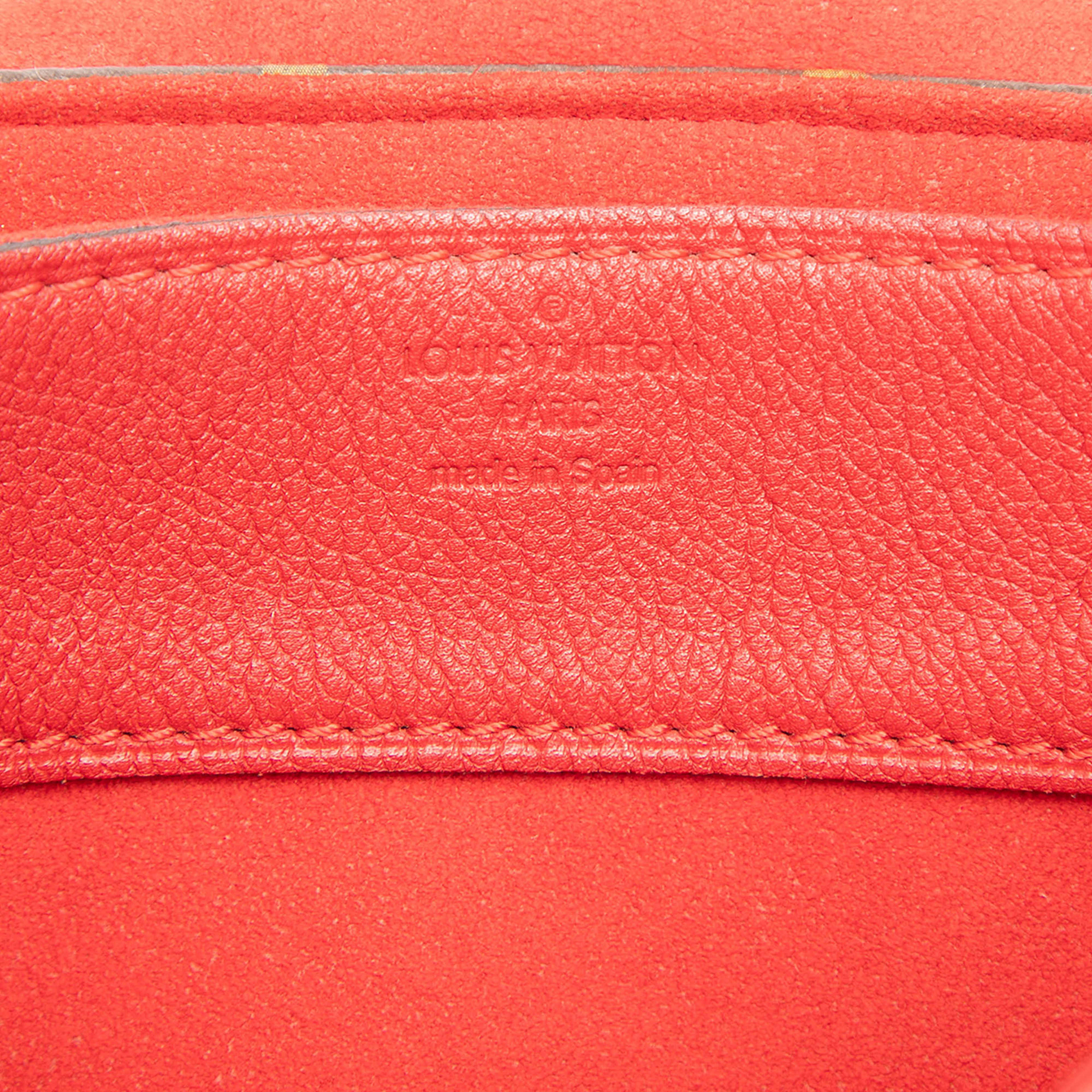 Louis Vuitton Monogram Pallas Chain, från Luxclusif, i färgen brown. Klicka för att öppna bilden i stort format