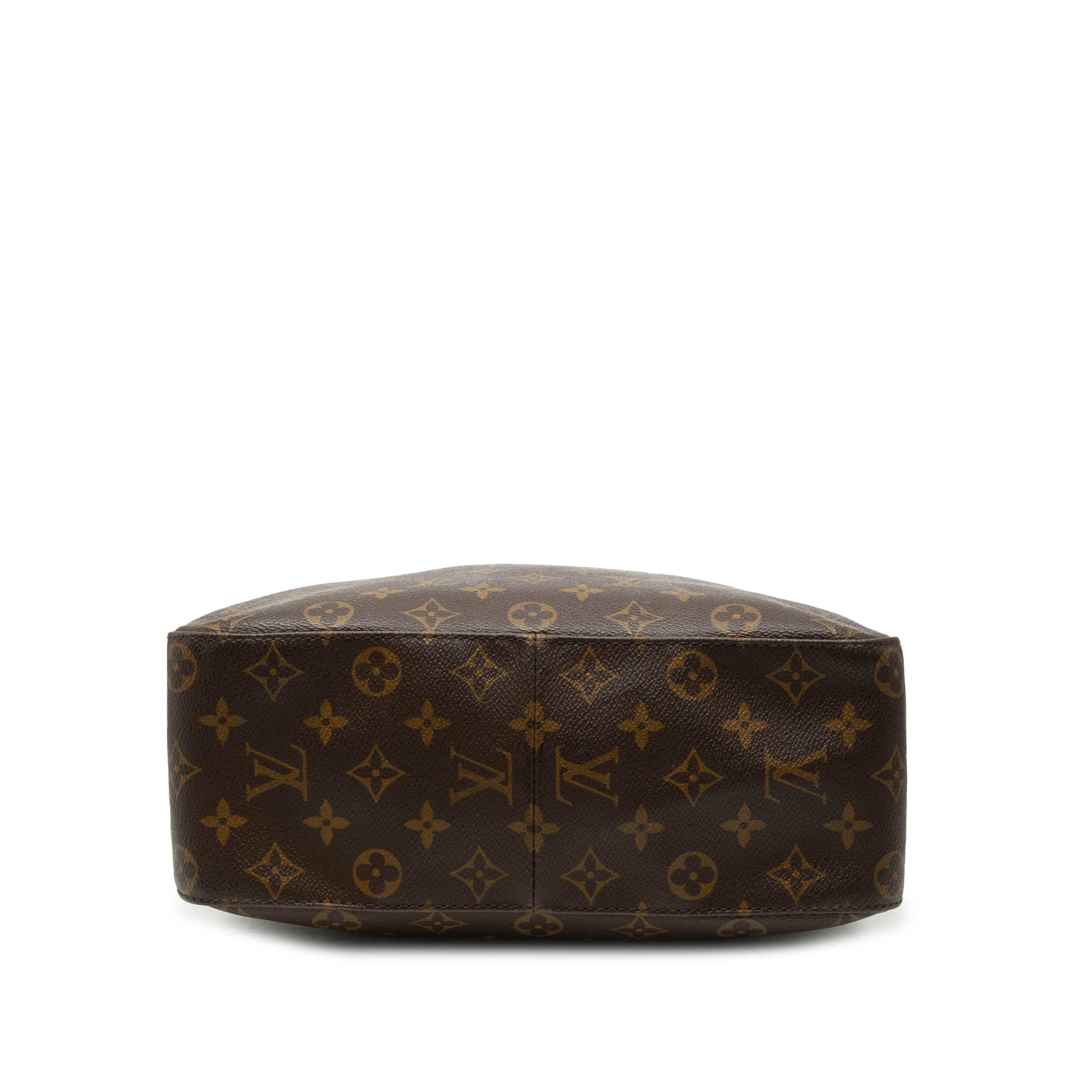 Louis Vuitton Monogram Looping Gm, från Luxclusif, i färgen brown. Klicka för att öppna bilden i stort format