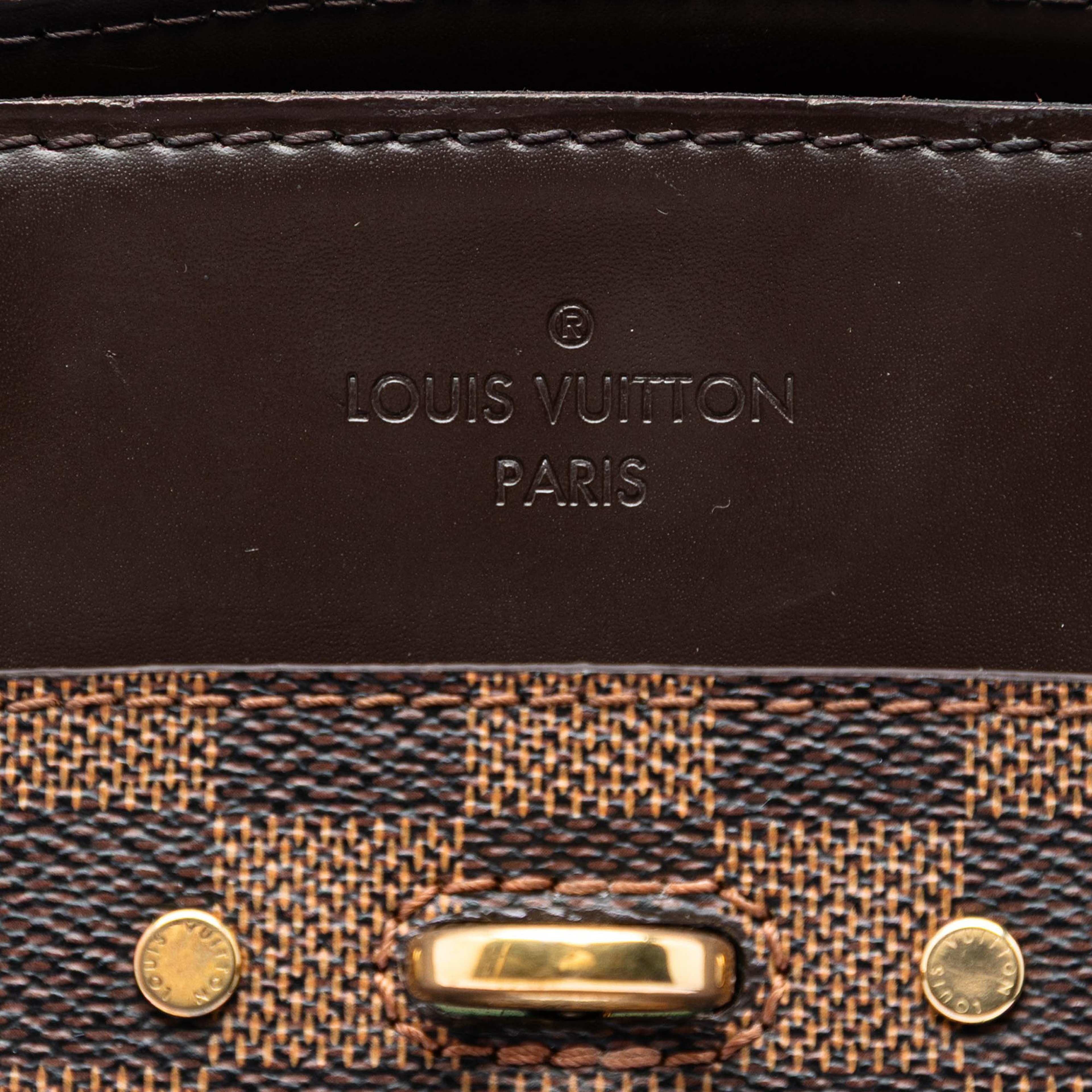 Louis Vuitton Damier Ebene Rivoli Mm, från Luxclusif, i färgen brown. Klicka för att öppna bilden i stort format