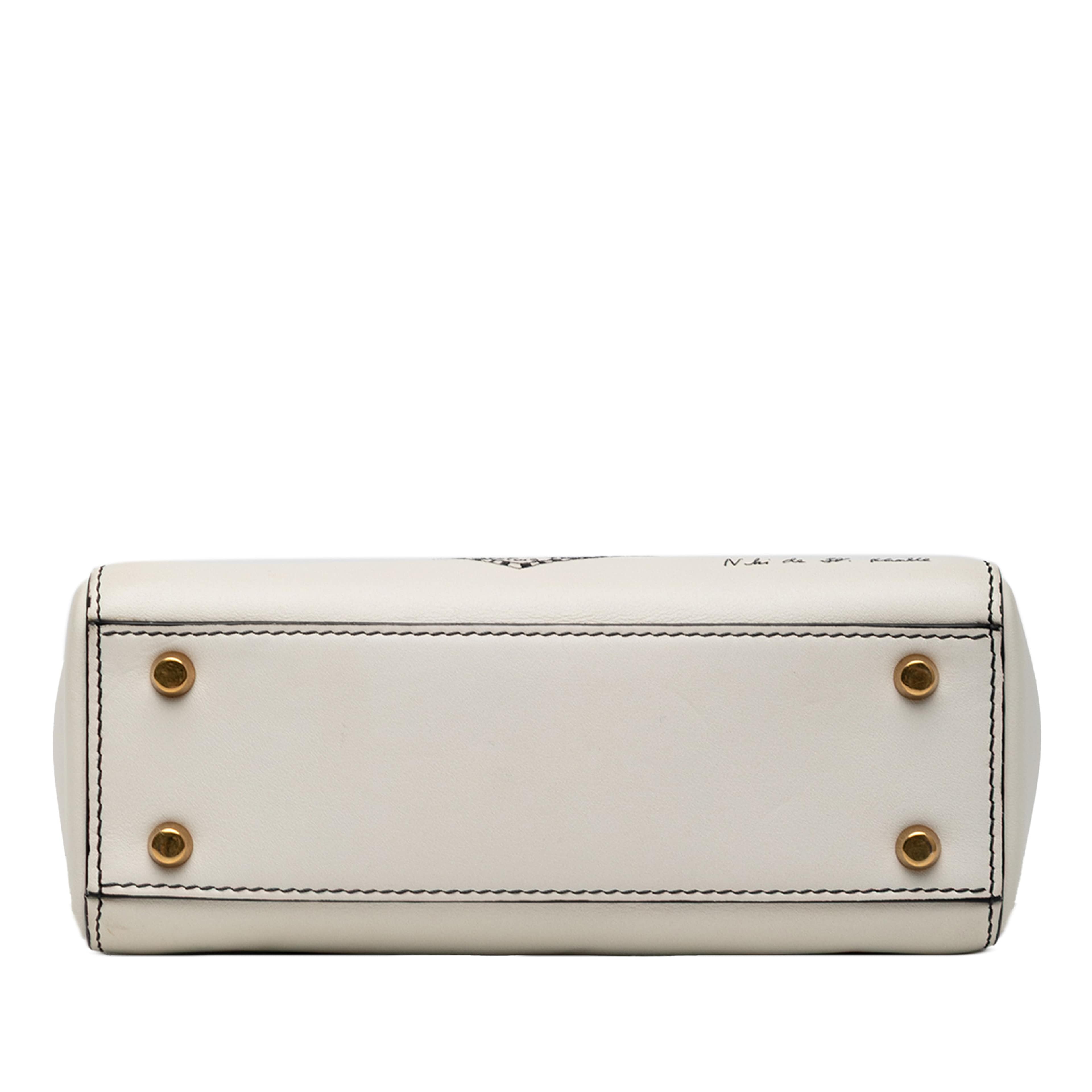 Dior Dioramour Niki De Saint Phalle Mini Calfskin Lady Dior, från Luxclusif, i färgen vit. Klicka för att öppna bilden i stort format
