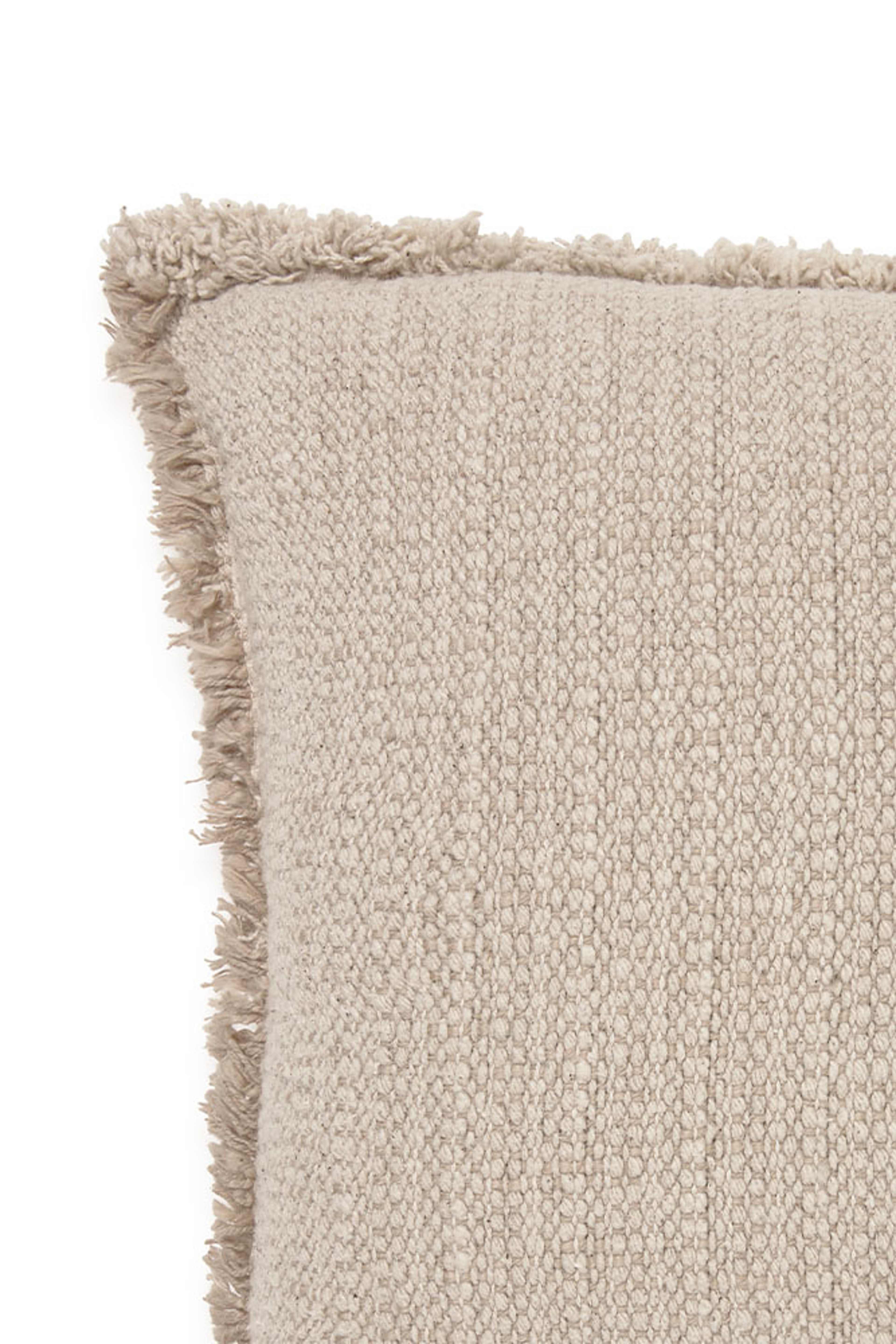 Handvävd Rektangulär Kudde, från LORENA CANALS, i färgen naturlig och beige. Klicka för att öppna bilden i stort format