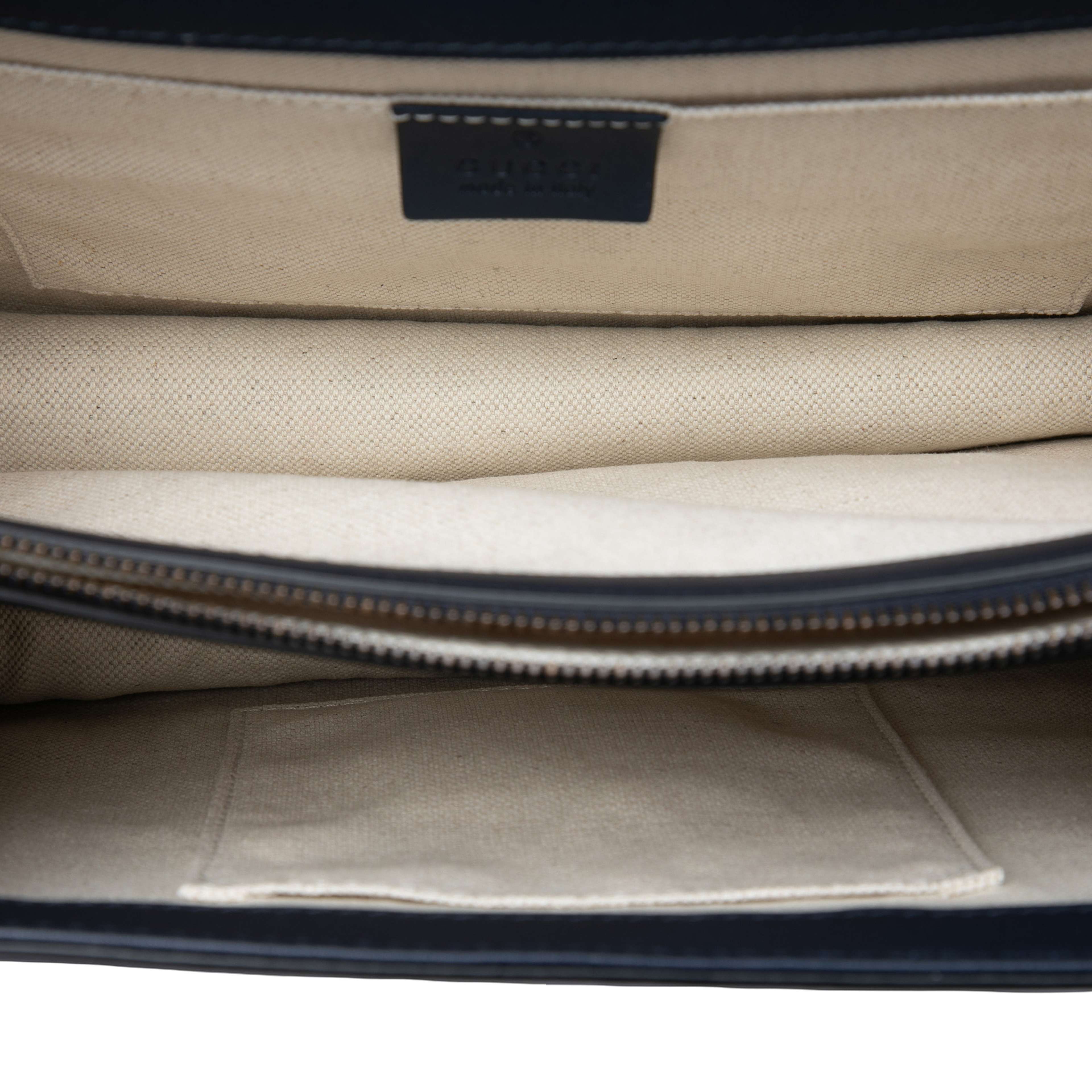 Gucci Medium Leather Bamboo Dionysus Web Satchel, från Luxclusif, i färgen blue. Klicka för att öppna bilden i stort format
