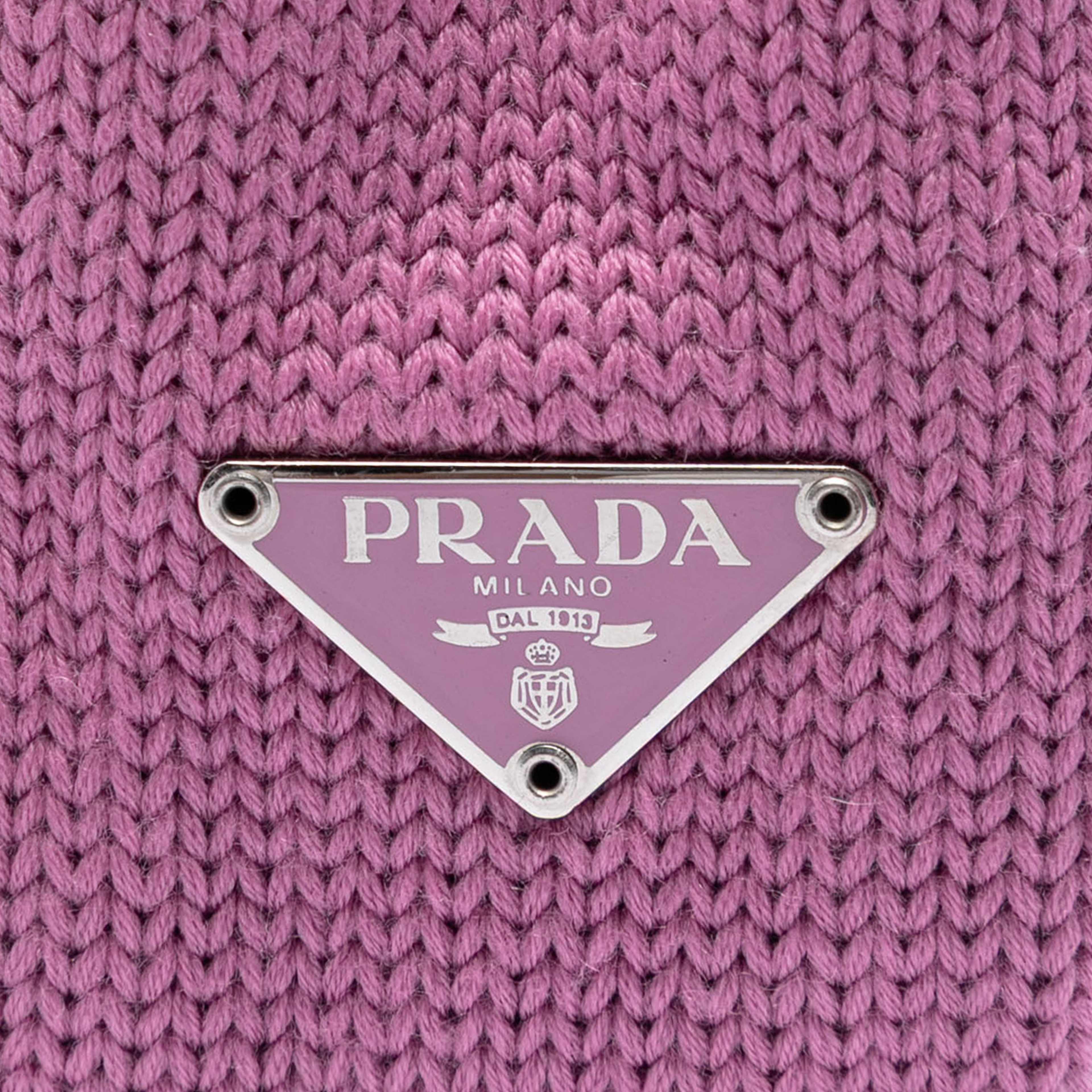 Prada Knitted Wool Tote, från Luxclusif, i färgen pink. Klicka för att öppna bilden i stort format