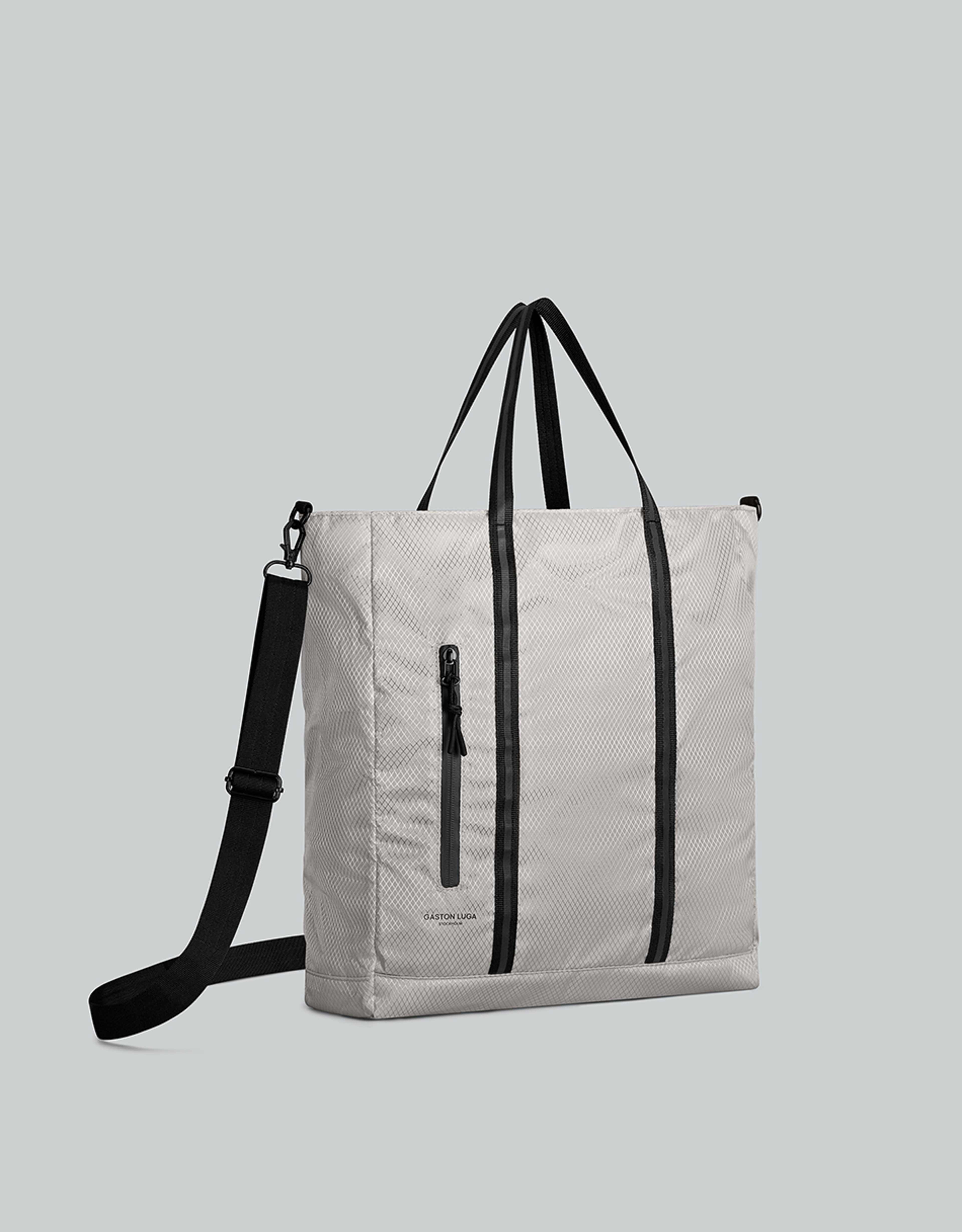 Lightweight Tote