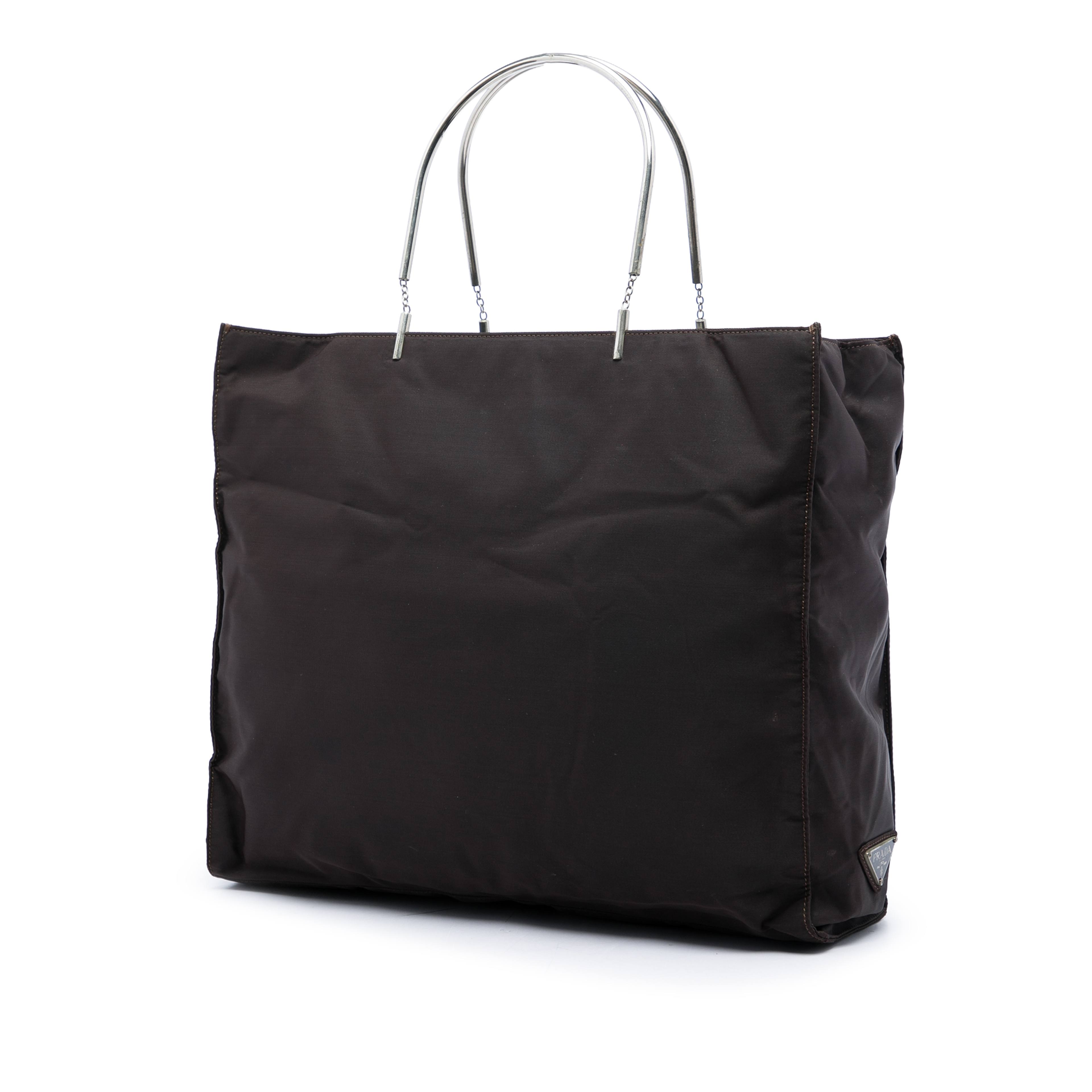 Prada Tessuto Metal Handle Bag, från Luxclusif, i färgen brun. Klicka för att öppna bilden i stort format