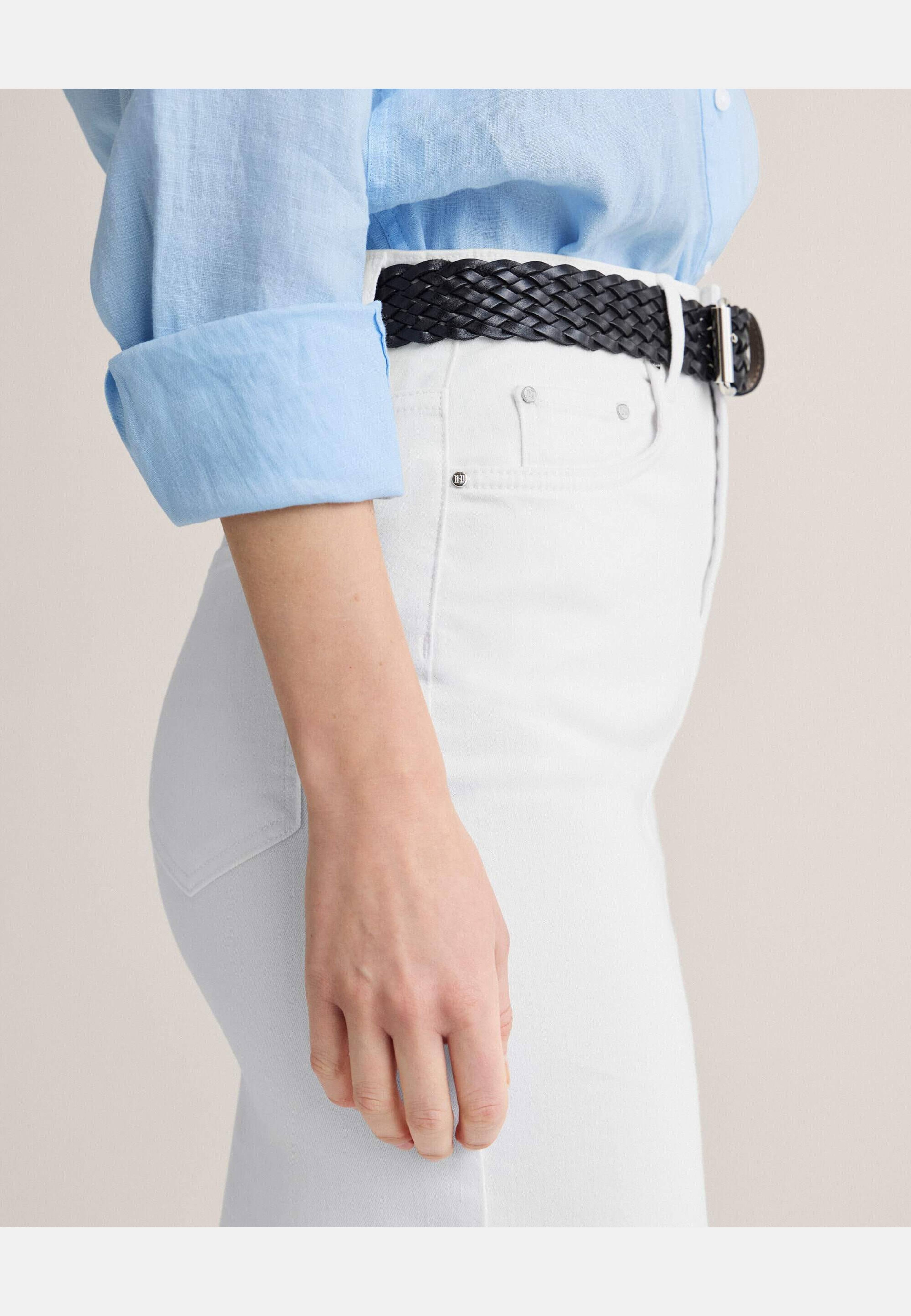 Isola Denim Skirt, från Newhouse, i färgen offwhite. Klicka för att öppna bilden i stort format