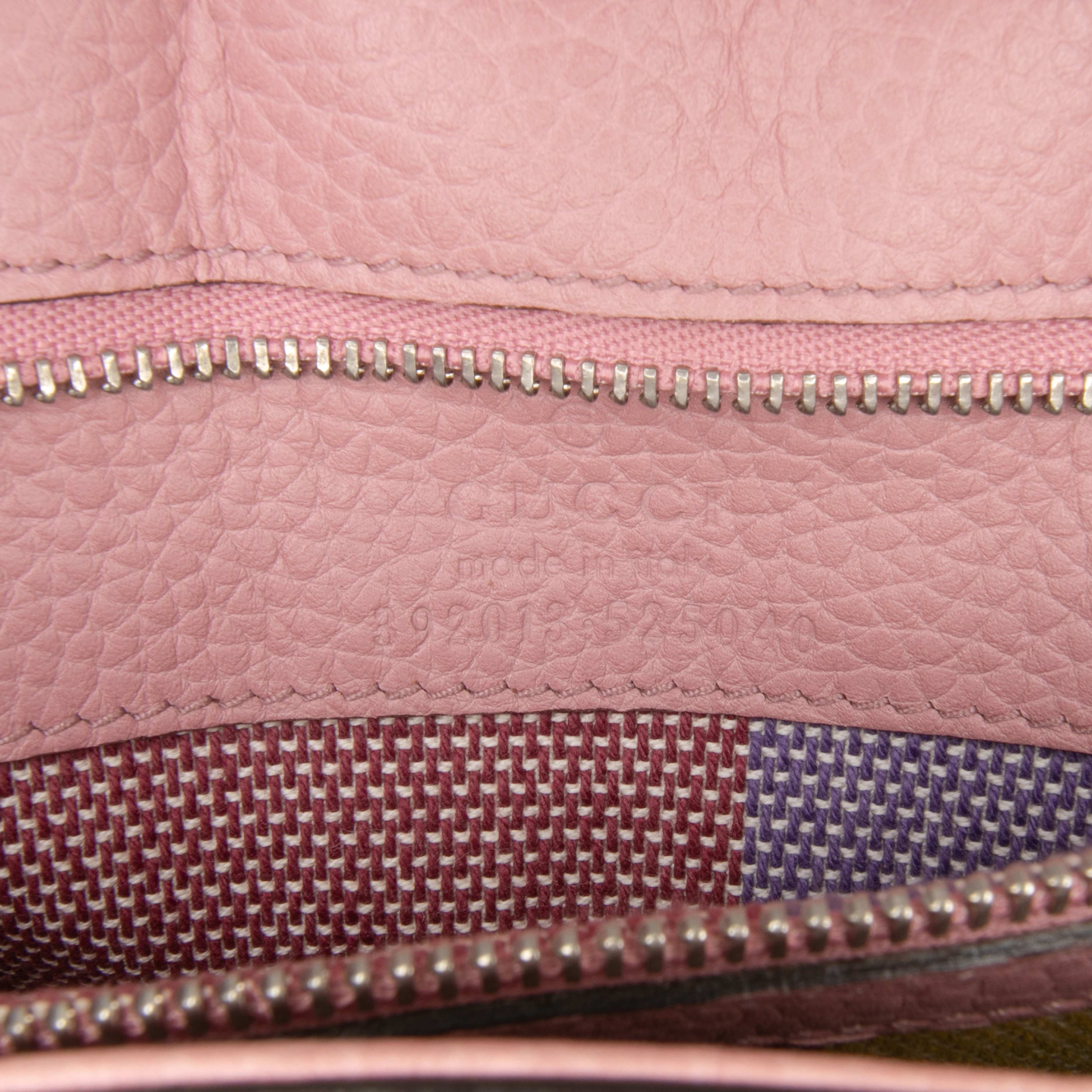 Gucci Medium Leather Bamboo Daily Satchel, från Luxclusif, i färgen pink. Klicka för att öppna bilden i stort format