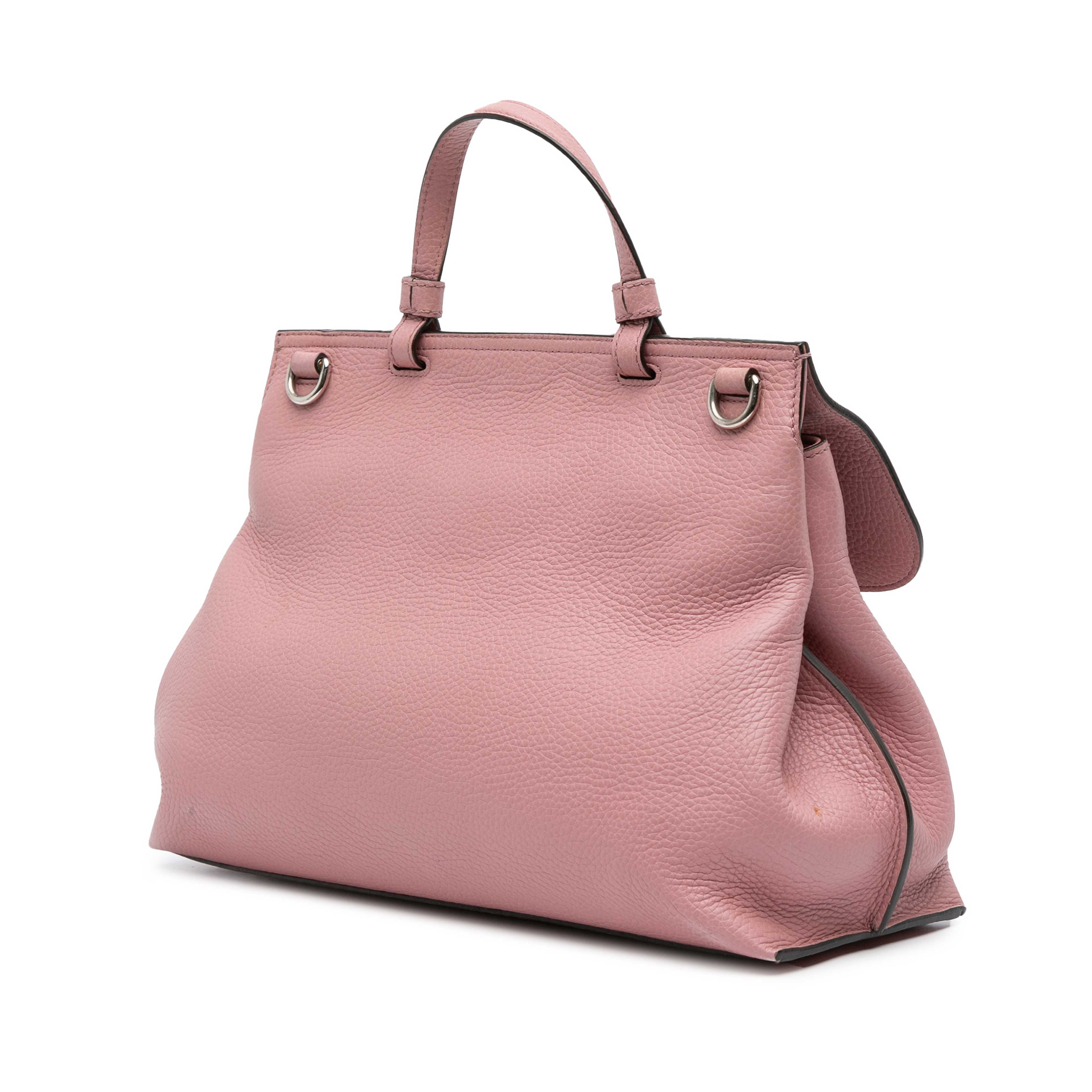 Gucci Medium Leather Bamboo Daily Satchel, från Luxclusif, i färgen pink. Klicka för att öppna bilden i stort format