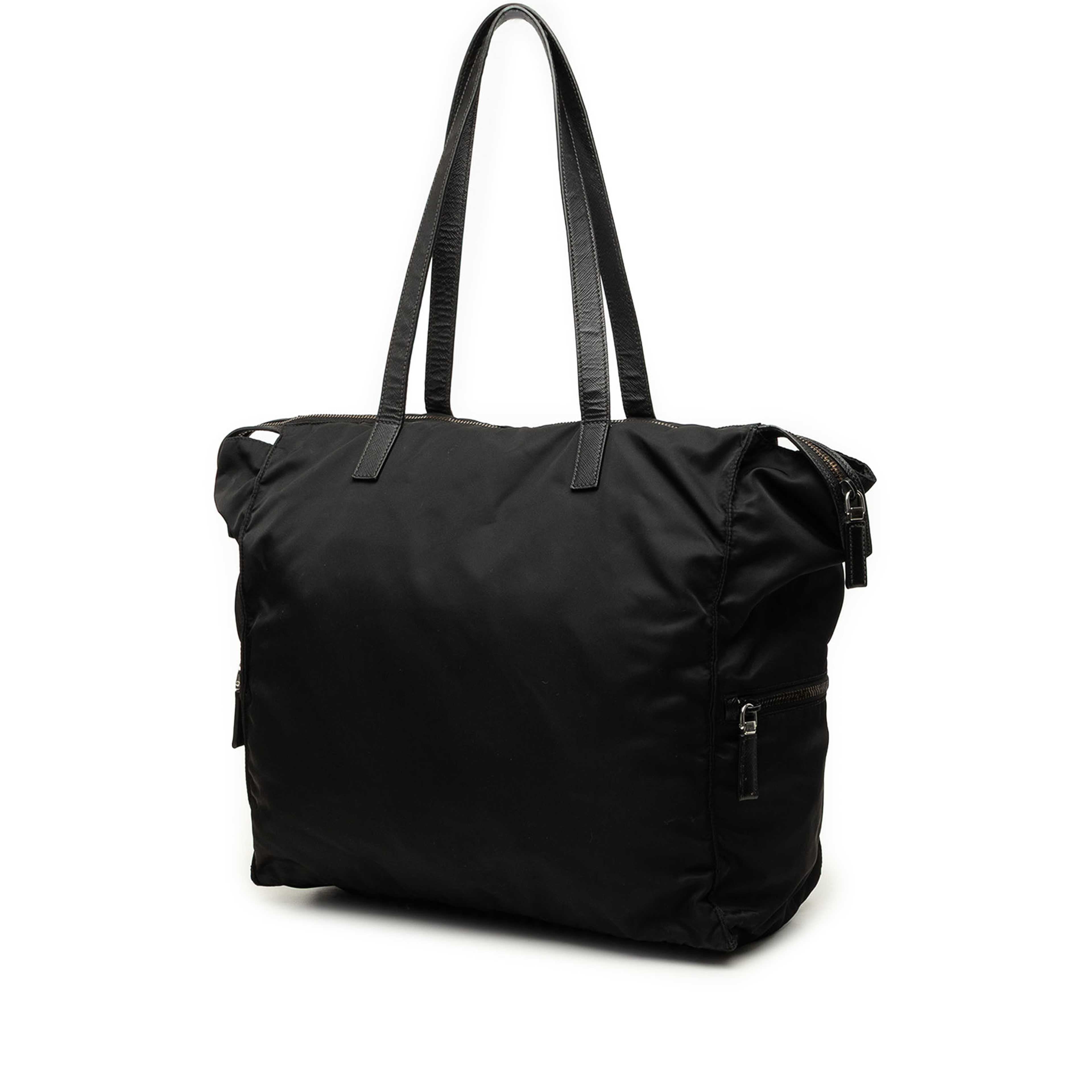 Prada Tessuto Tote, från Luxclusif, i färgen svart. Klicka för att öppna bilden i stort format