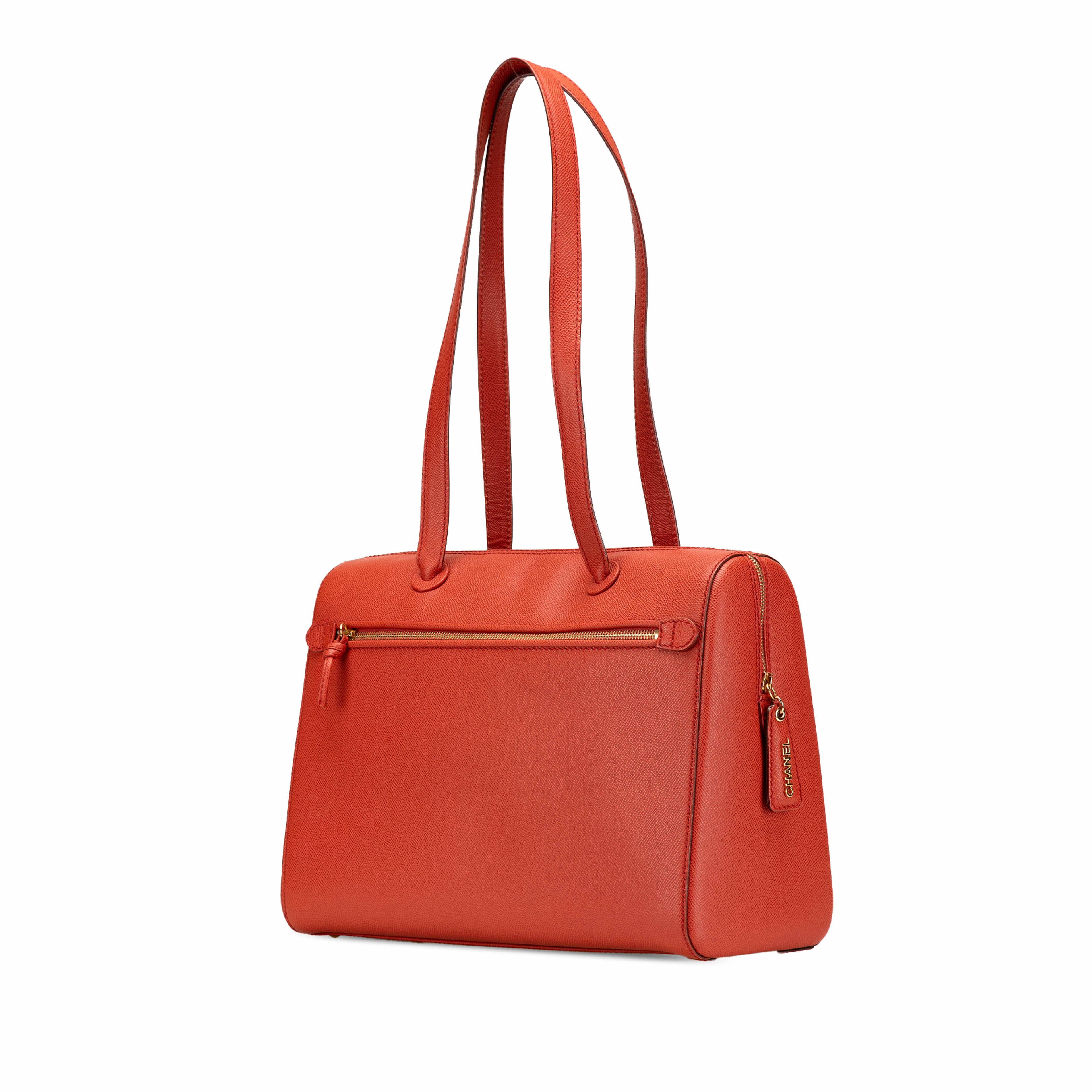 Chanel Grained Calfskin Tote, från Luxclusif, i färgen dark orange. Klicka för att öppna bilden i stort format