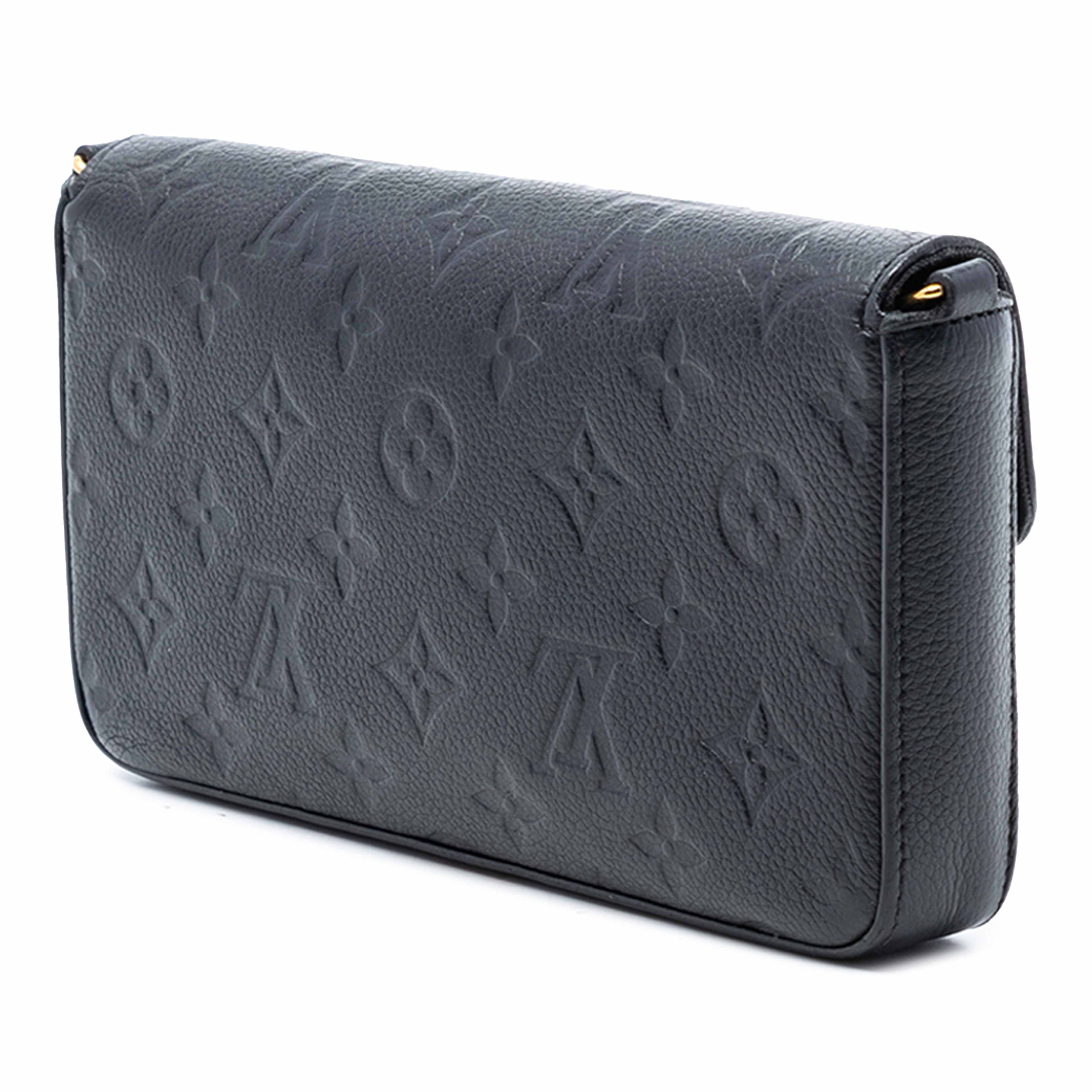 Louis Vuitton Monogram Empreinte Pochette Felicie, från Luxclusif, i färgen black. Klicka för att öppna bilden i stort format