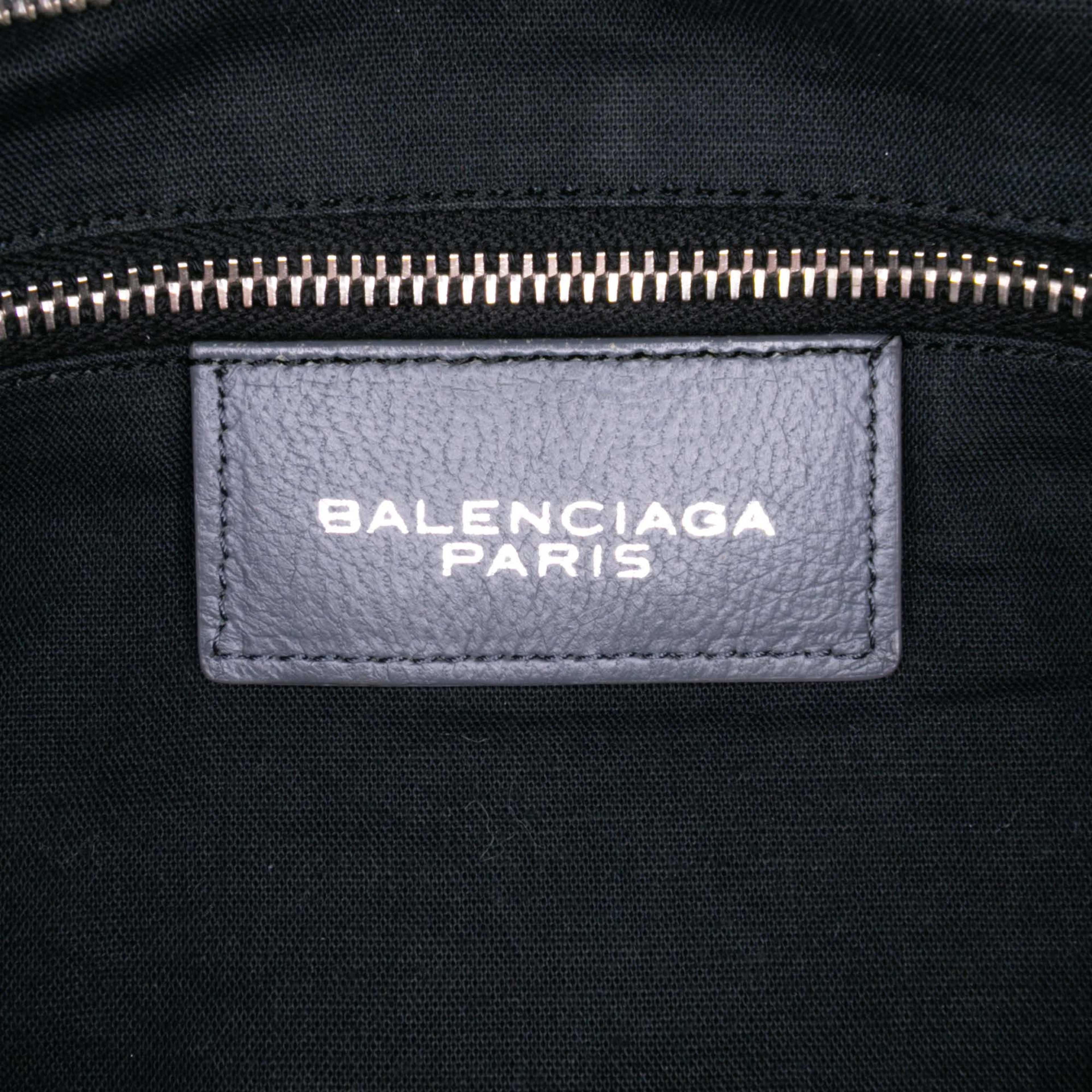 Balenciaga Lambskin Motocross Classic Riva Velo Satchel, från Luxclusif, i färgen midnight blue.