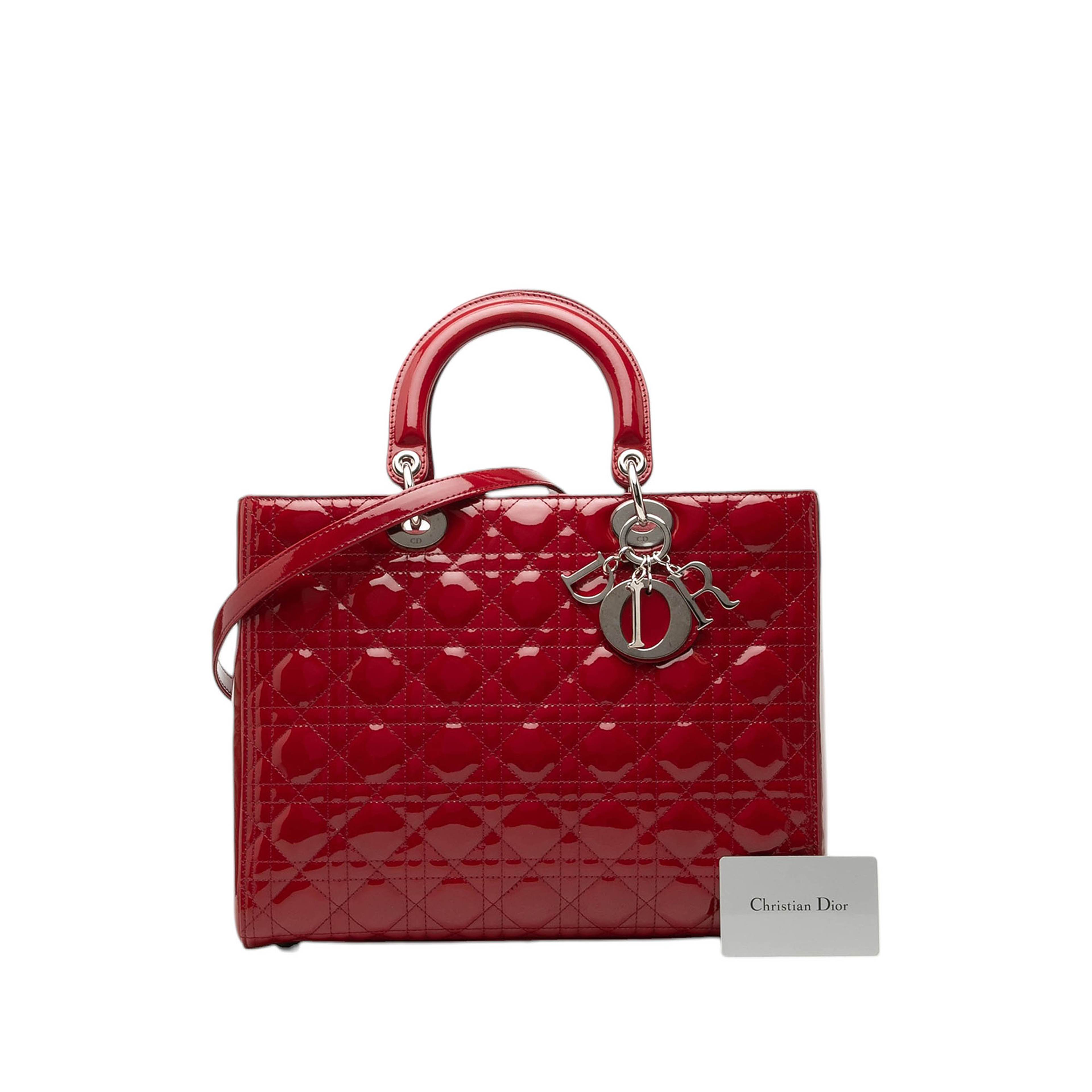 Dior Large Patent Cannage Lady Dior, från Luxclusif, i färgen röd. Klicka för att öppna bilden i stort format