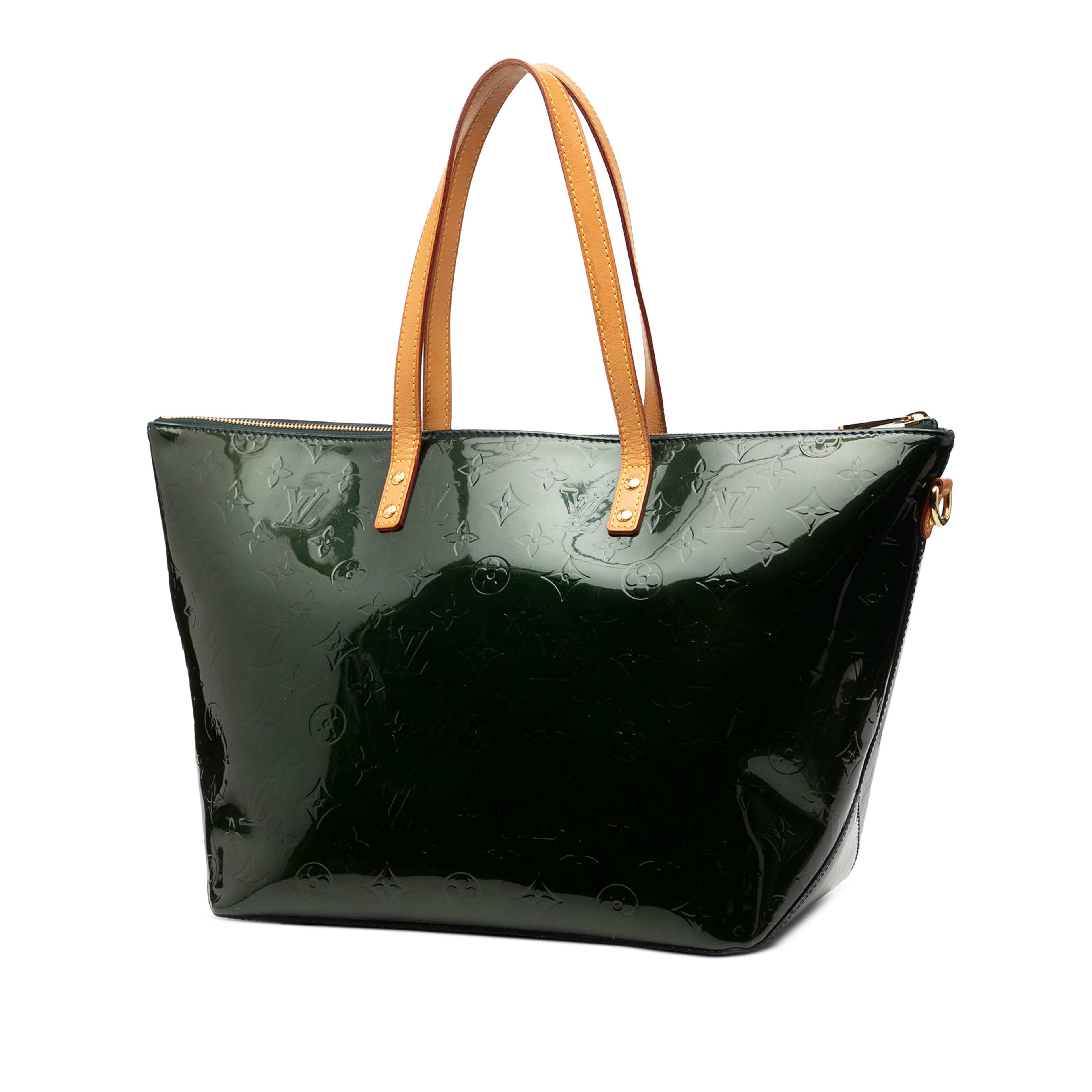 Louis Vuitton Monogram Vernis Bellevue Gm, från Luxclusif, i färgen dark green. Klicka för att öppna bilden i stort format