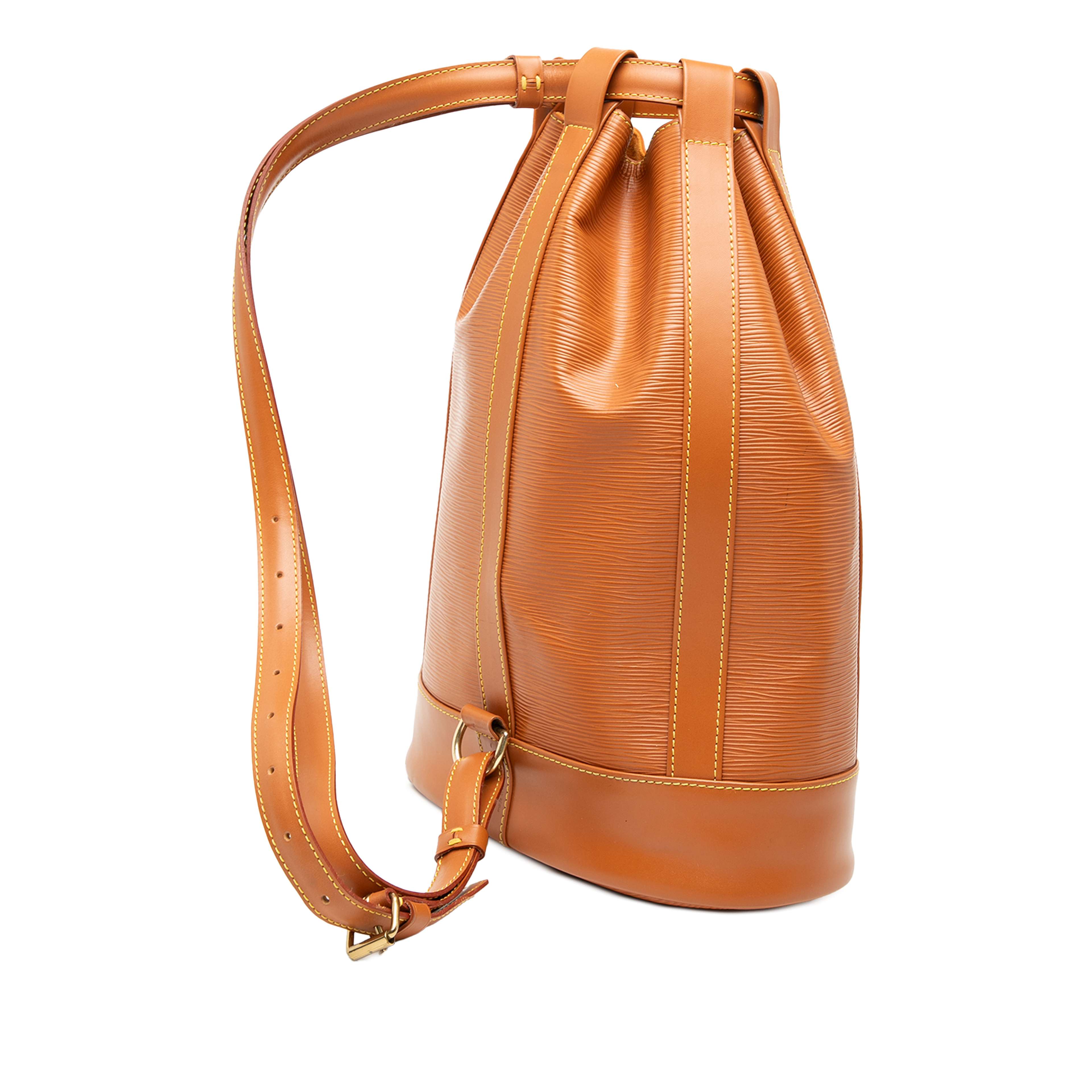 Louis Vuitton Epi Randonnee Pm, från Luxclusif, i färgen brown. Klicka för att öppna bilden i stort format