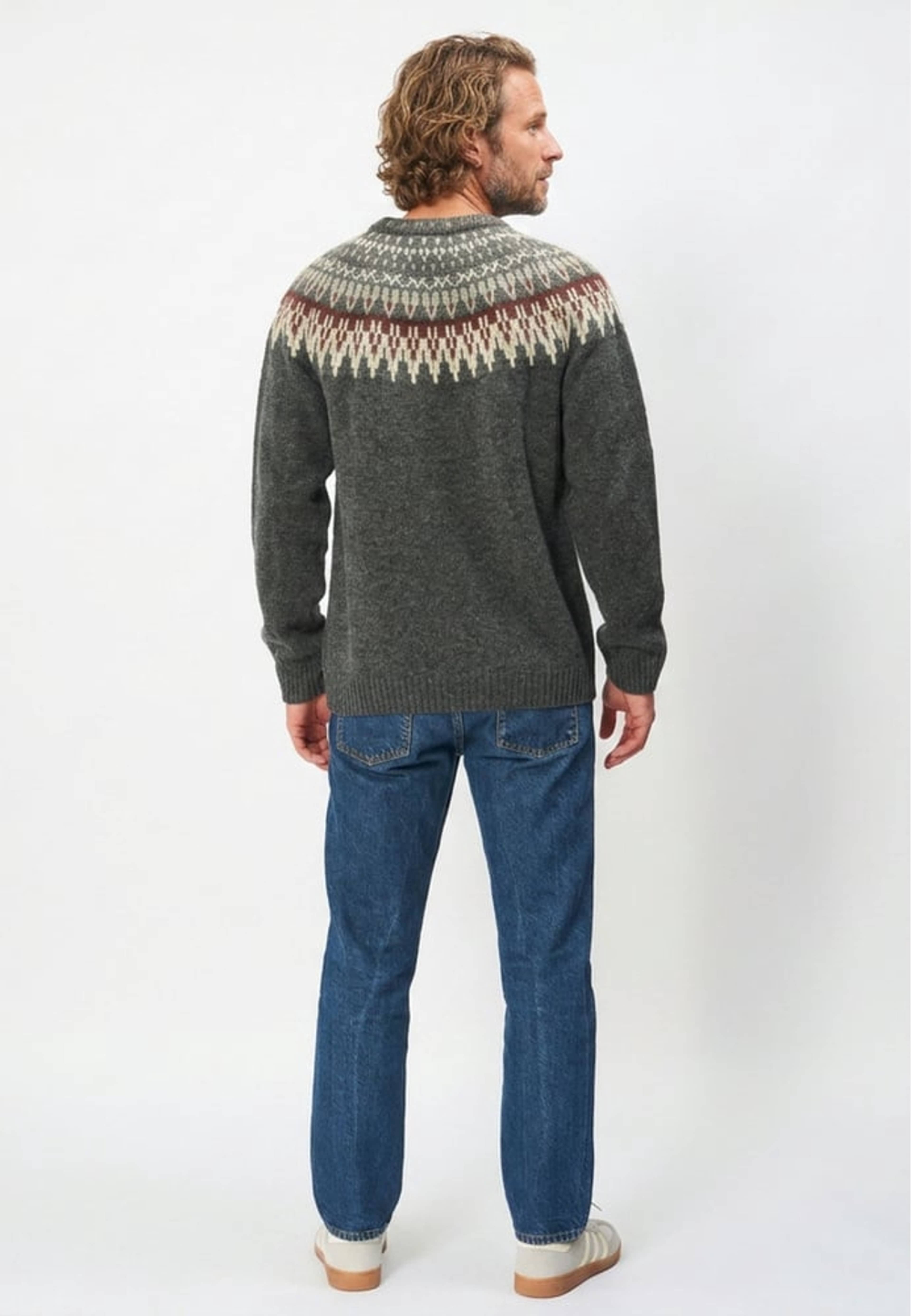 Joe Jumper, från Jumperfabriken, i färgen grey. Klicka för att öppna bilden i stort format