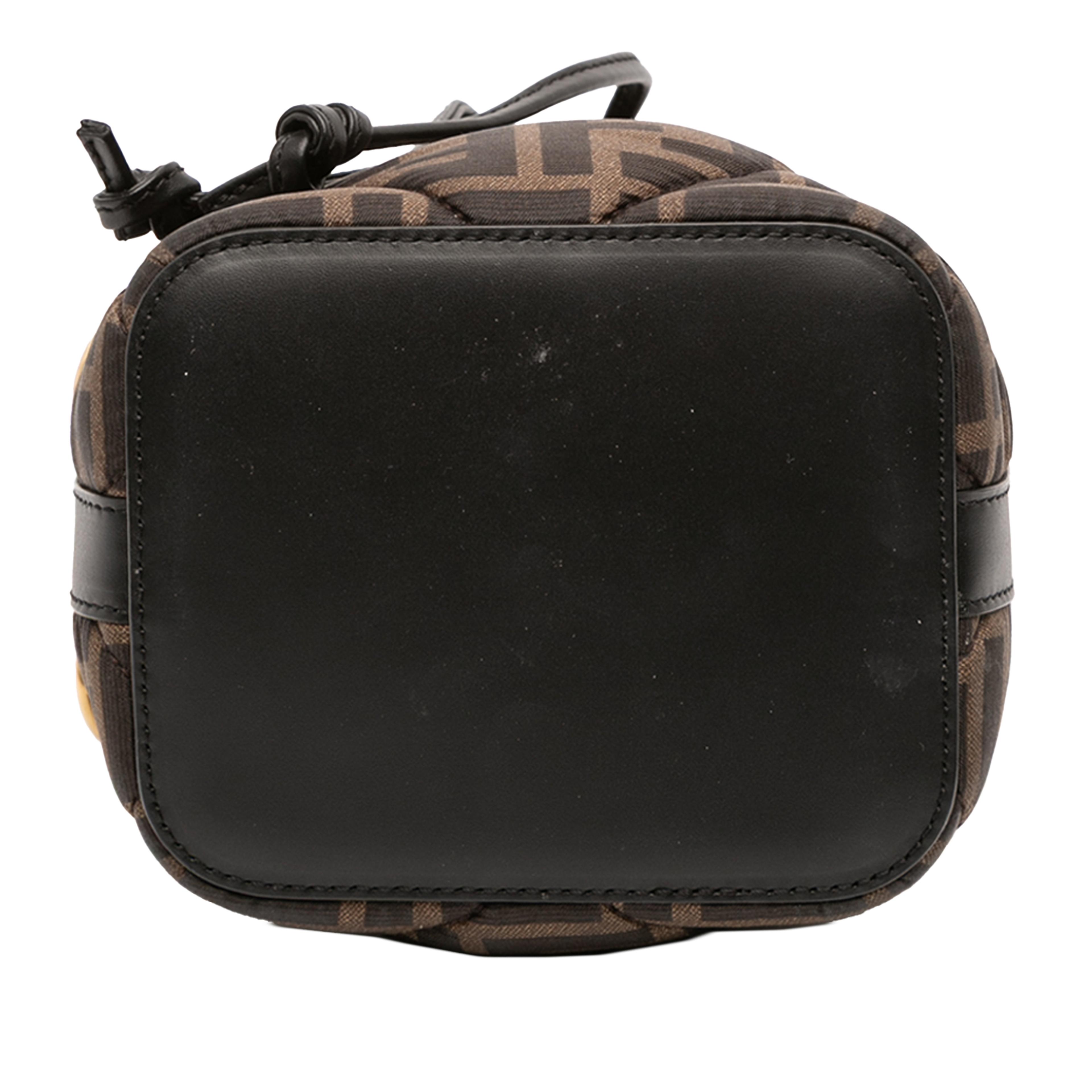 Fendi Mini Quilted Silk Ff 1974 Mon Tresor Bucket Bag, från Luxclusif, i färgen brown. Klicka för att öppna bilden i stort format