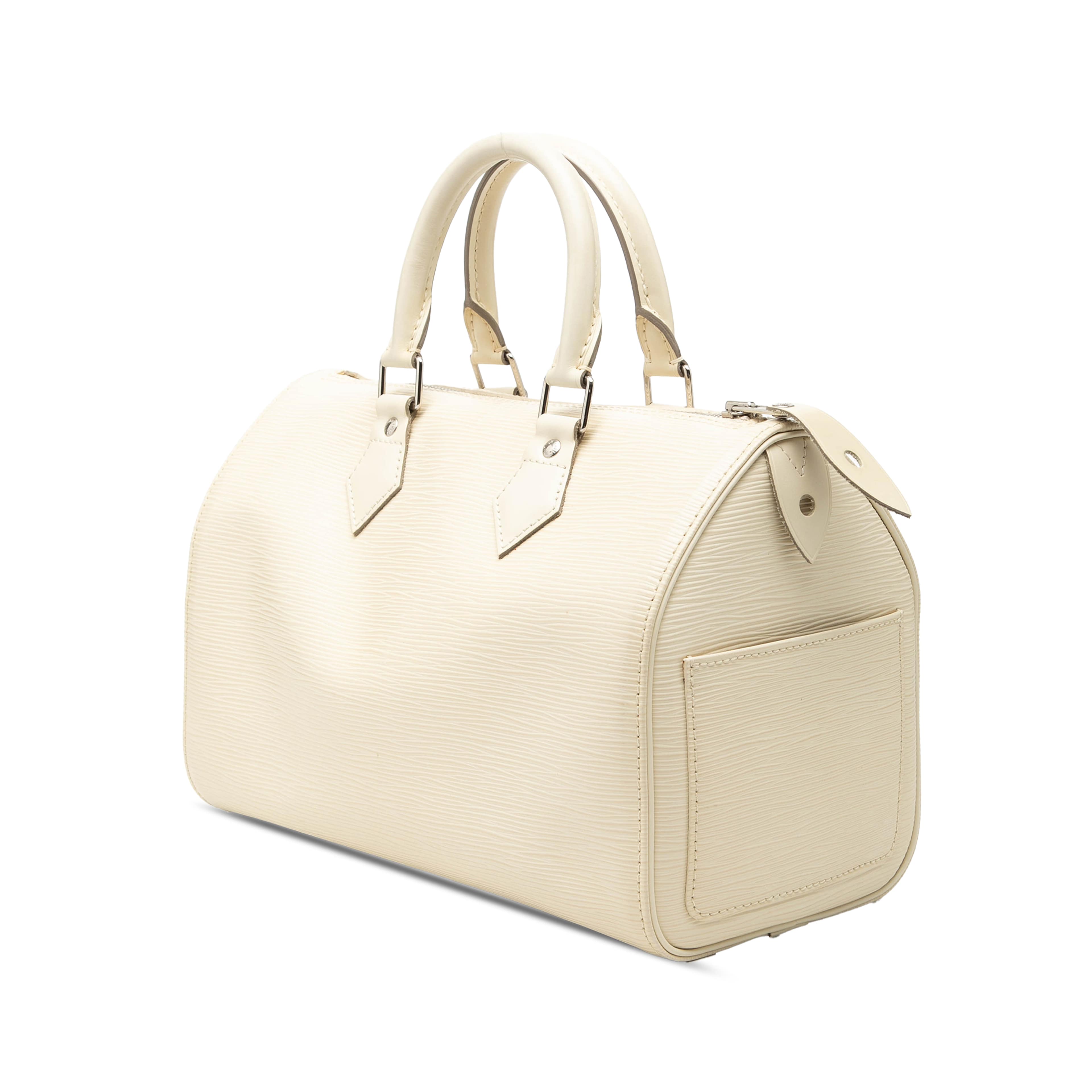 Louis Vuitton Epi Speedy 30, från Luxclusif, i färgen white. Klicka för att öppna bilden i stort format
