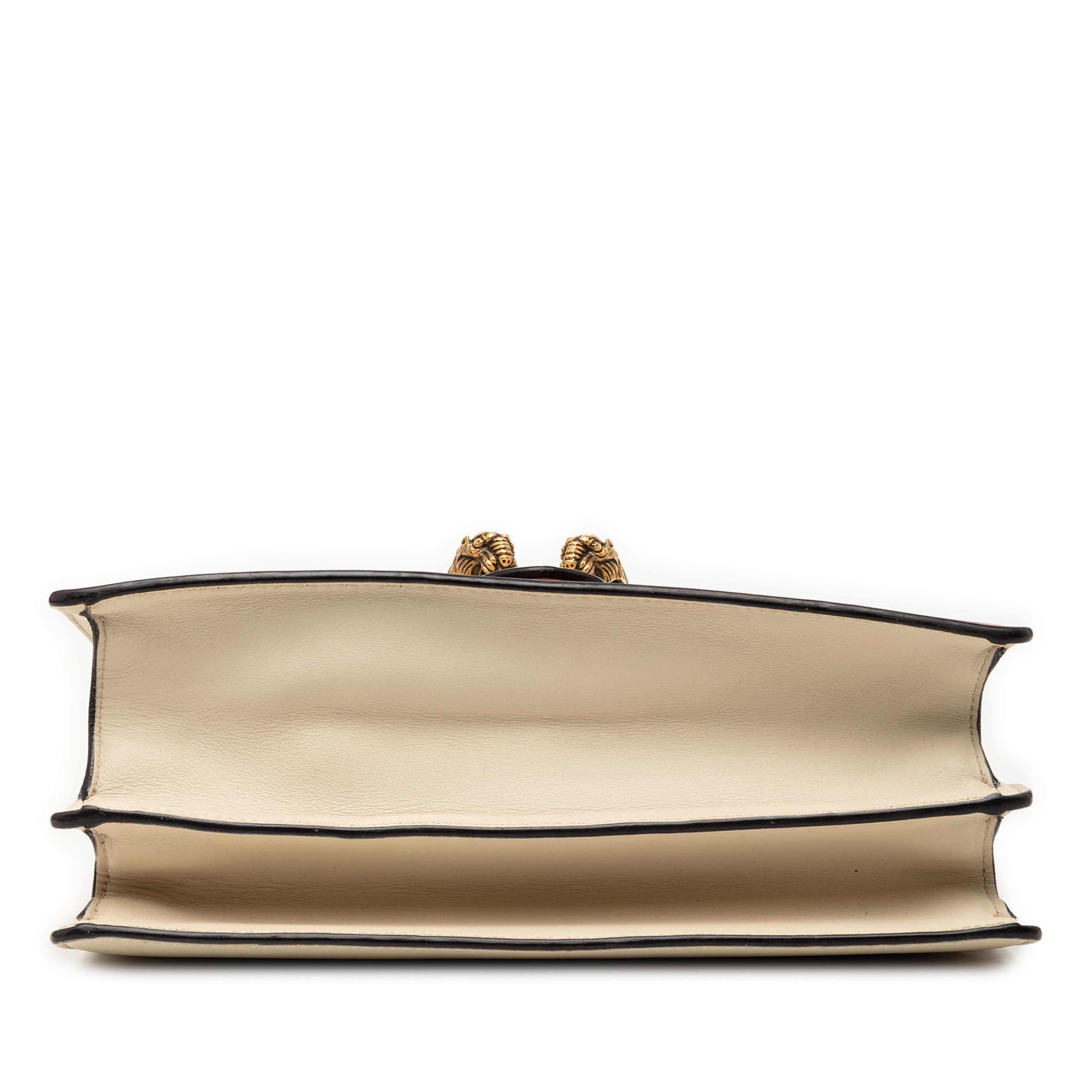 Gucci Medium Leather Bamboo Dionysus Web Satchel, från Luxclusif, i färgen white. Klicka för att öppna bilden i stort format