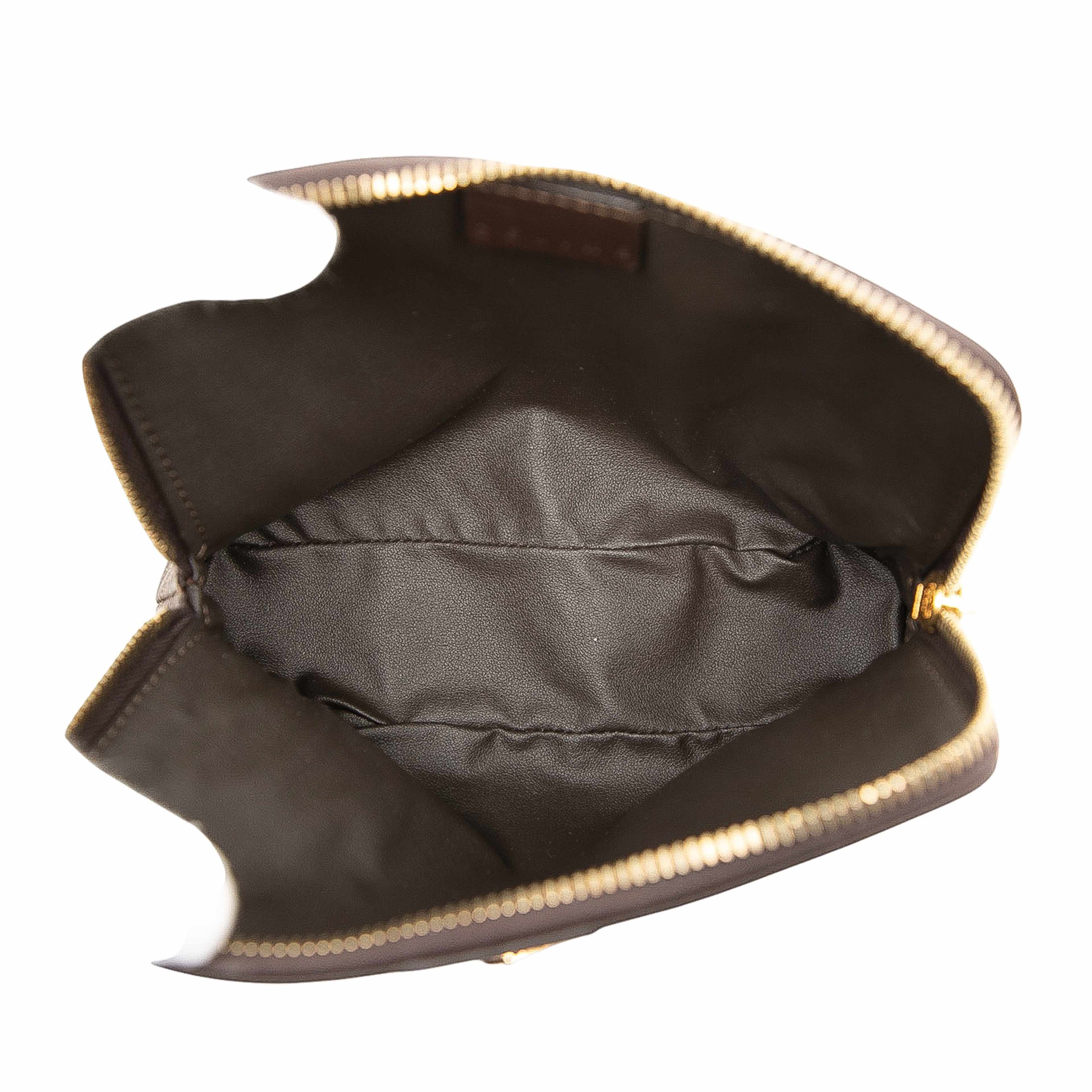 Celine Macadam Coated Canvas Pouch, från Luxclusif, i färgen dark brown. Klicka för att öppna bilden i stort format