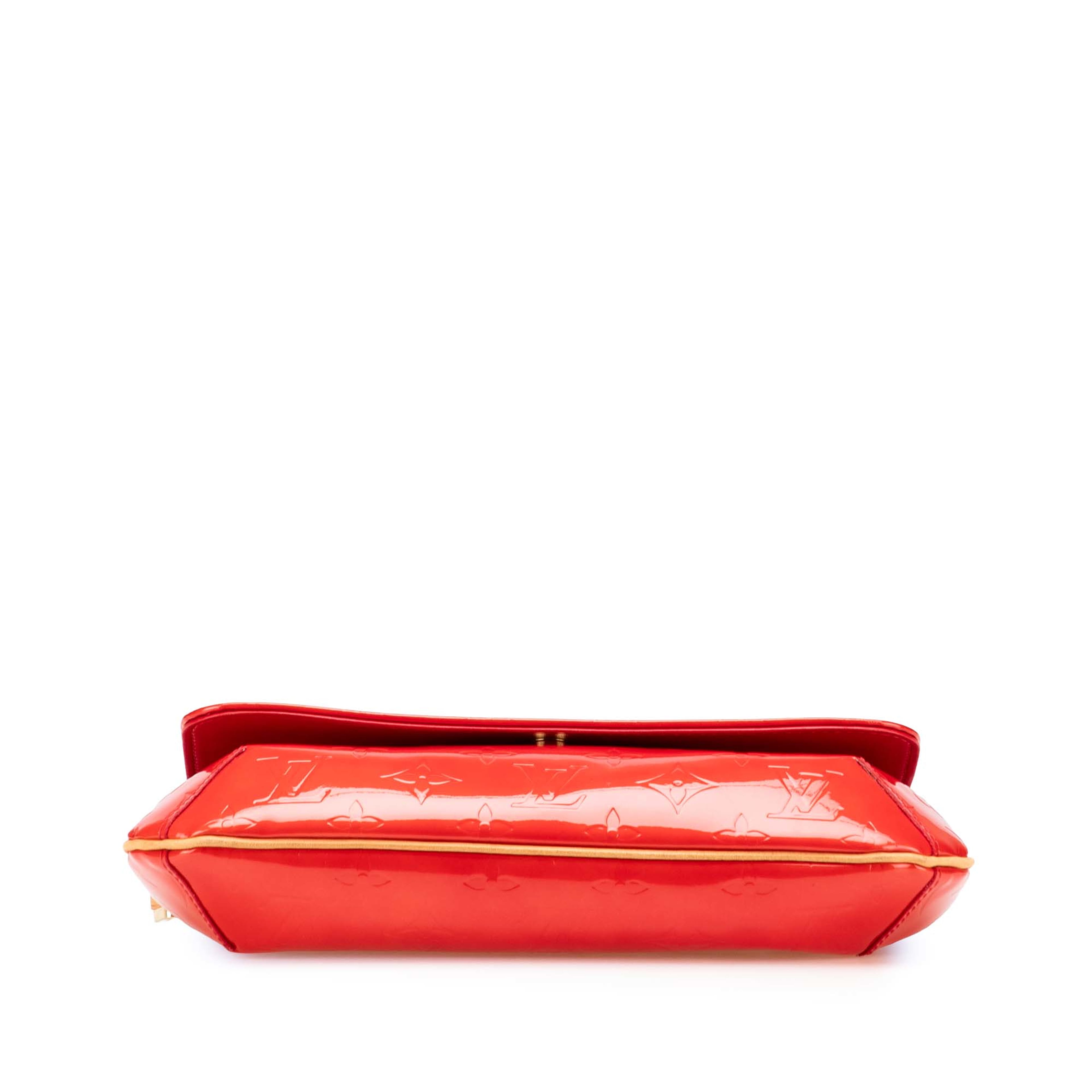 Louis Vuitton Monogram Vernis Thompson Street, från Luxclusif, i färgen red. Klicka för att öppna bilden i stort format