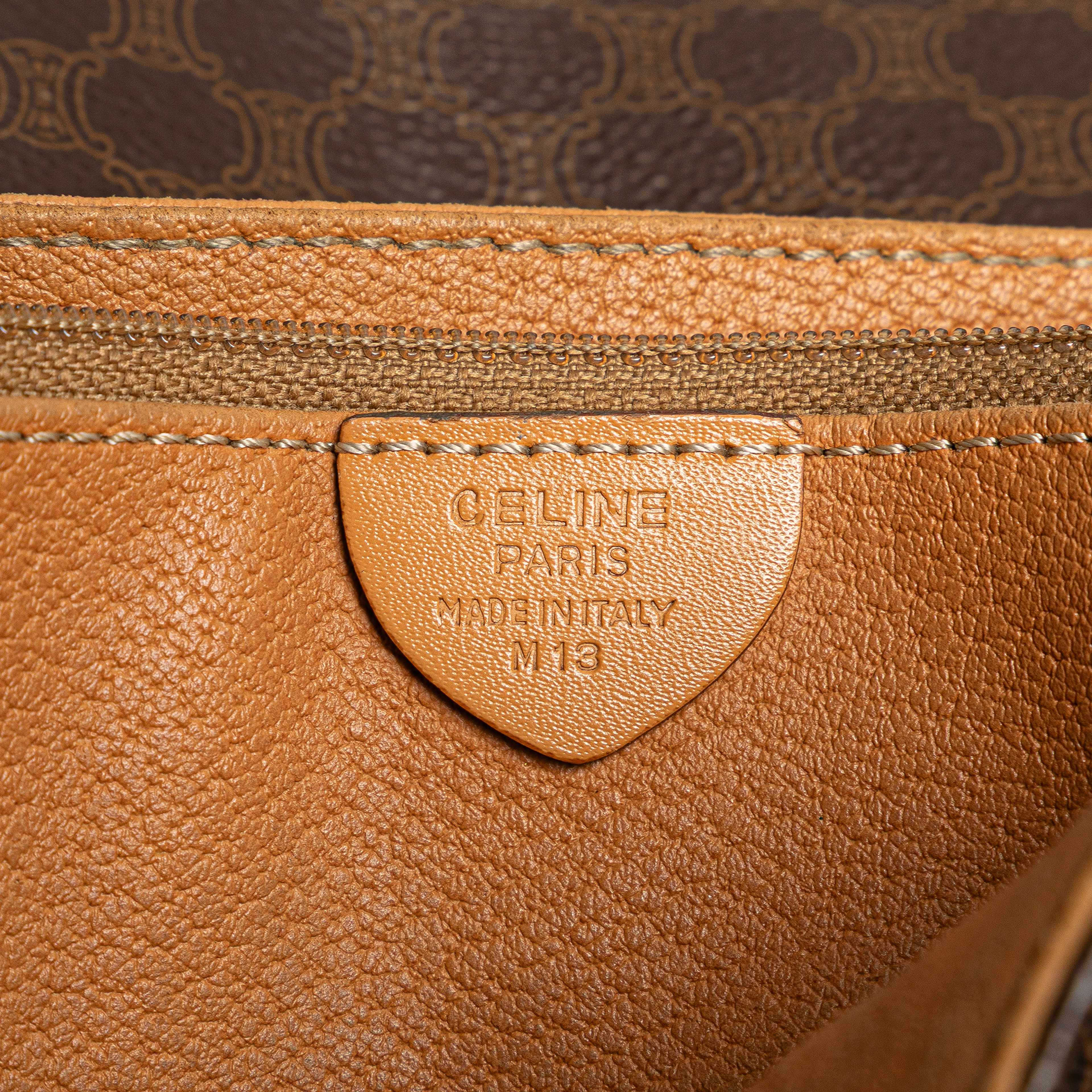 Celine Macadam Coated Canvas Crossbody, från Luxclusif, i färgen brun. Klicka för att öppna bilden i stort format