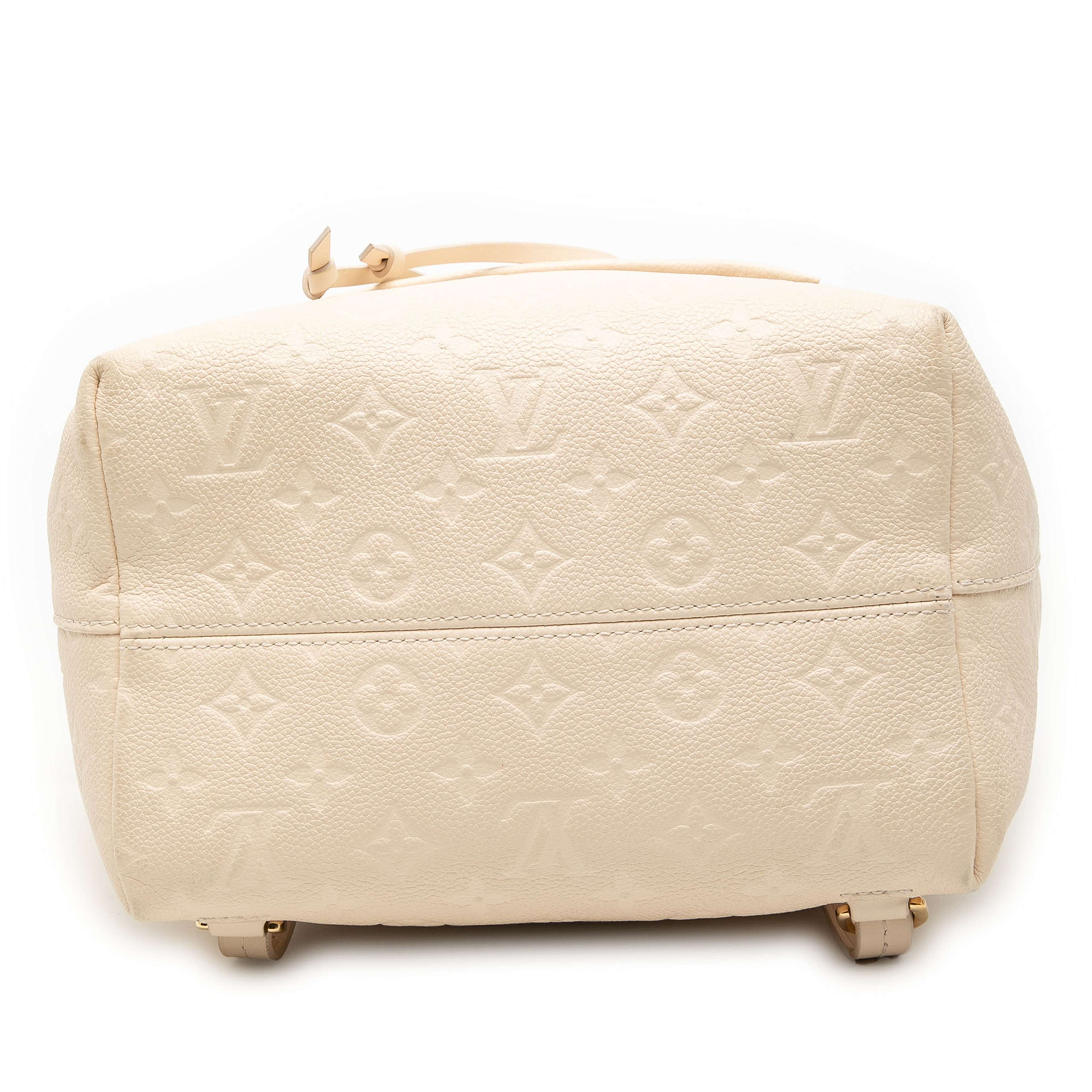 Louis Vuitton Monogram Empreinte Montsouris Pm Backpack, från Luxclusif, i färgen beige. Klicka för att öppna bilden i stort format