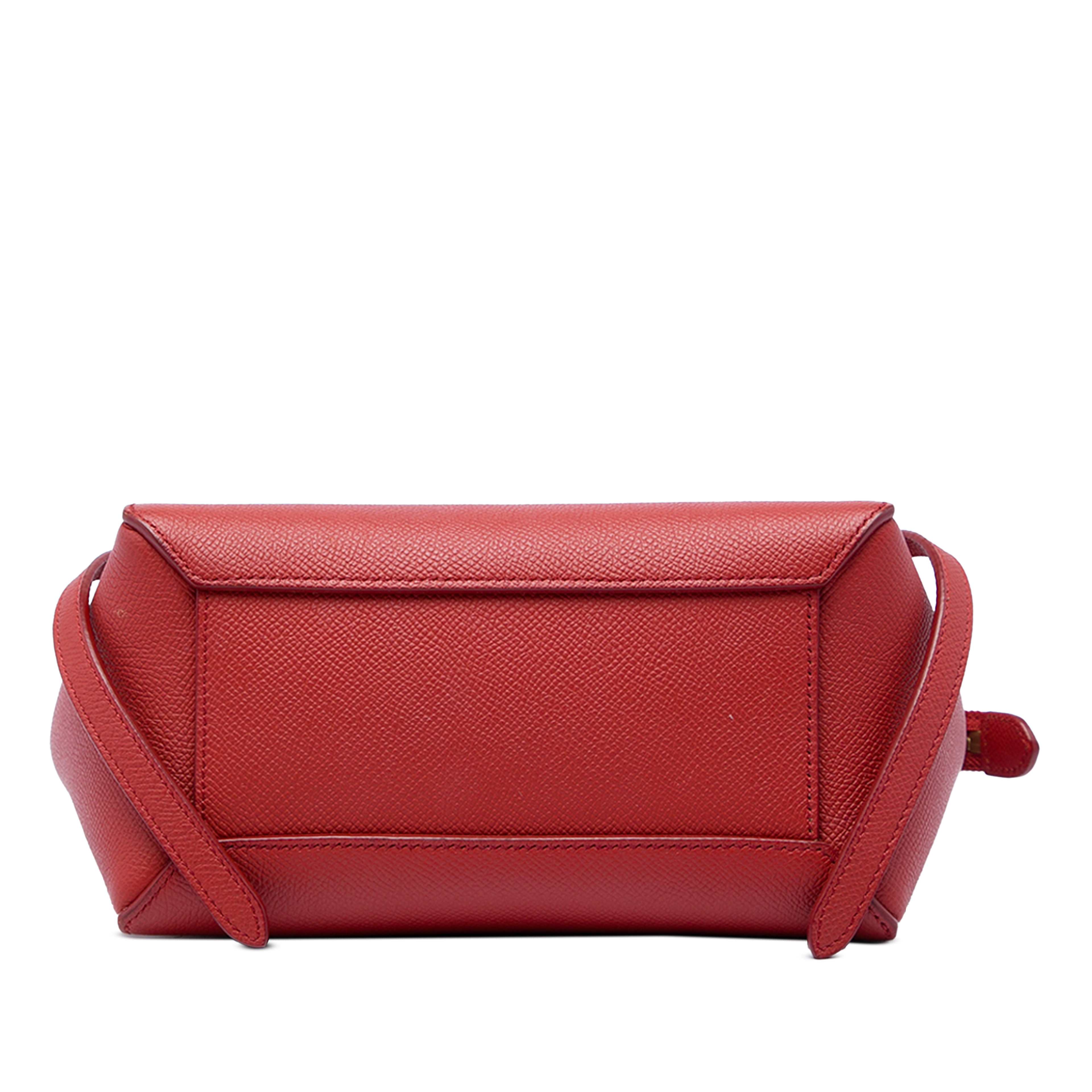 Celine Nano Grained Calfskin Belt Bag, från Luxclusif, i färgen röd. Klicka för att öppna bilden i stort format