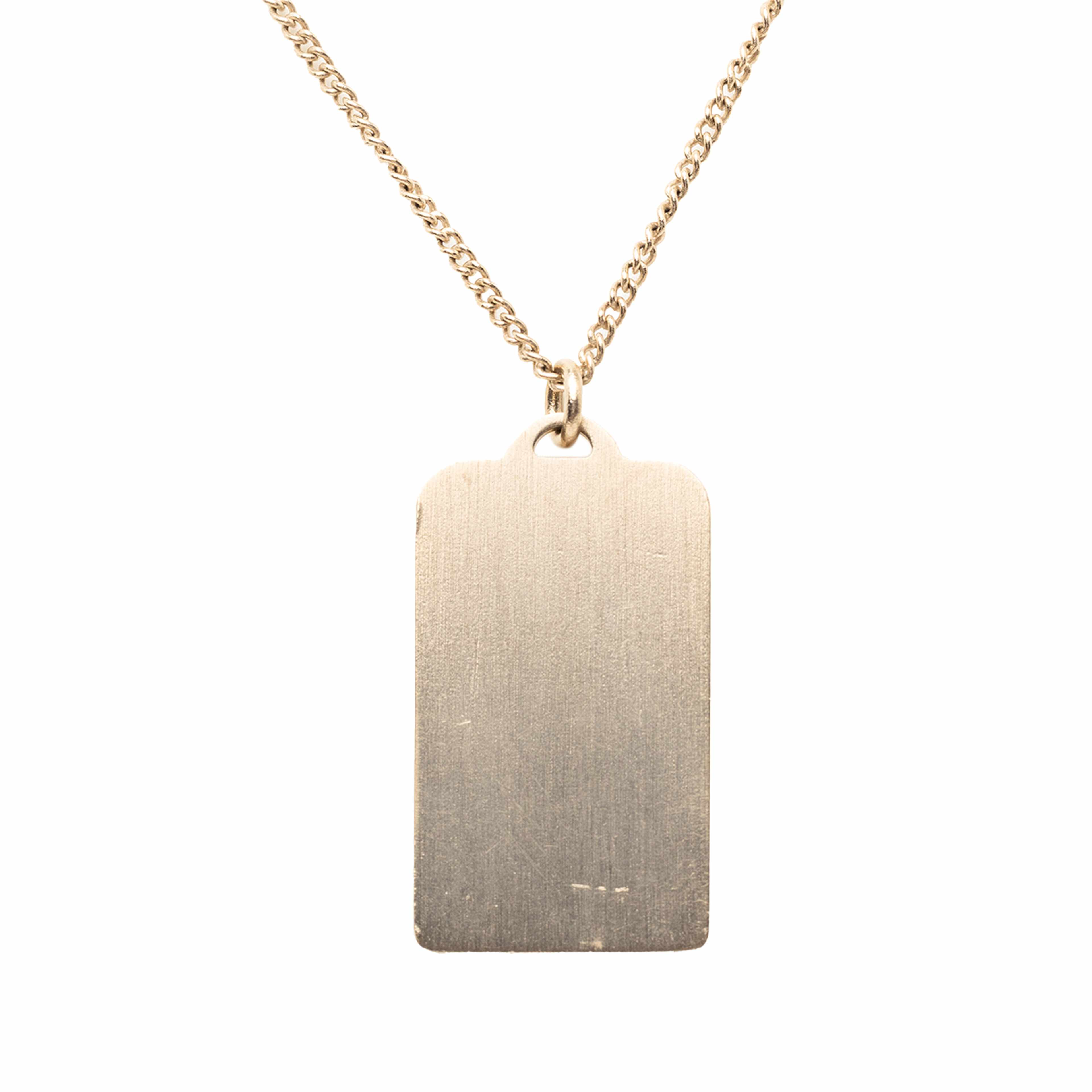 Chanel Cc Gold Plated 31 Rue Cambon Dog Tag Pendant Necklace, från Luxclusif, i färgen gold. Klicka för att öppna bilden i stort format